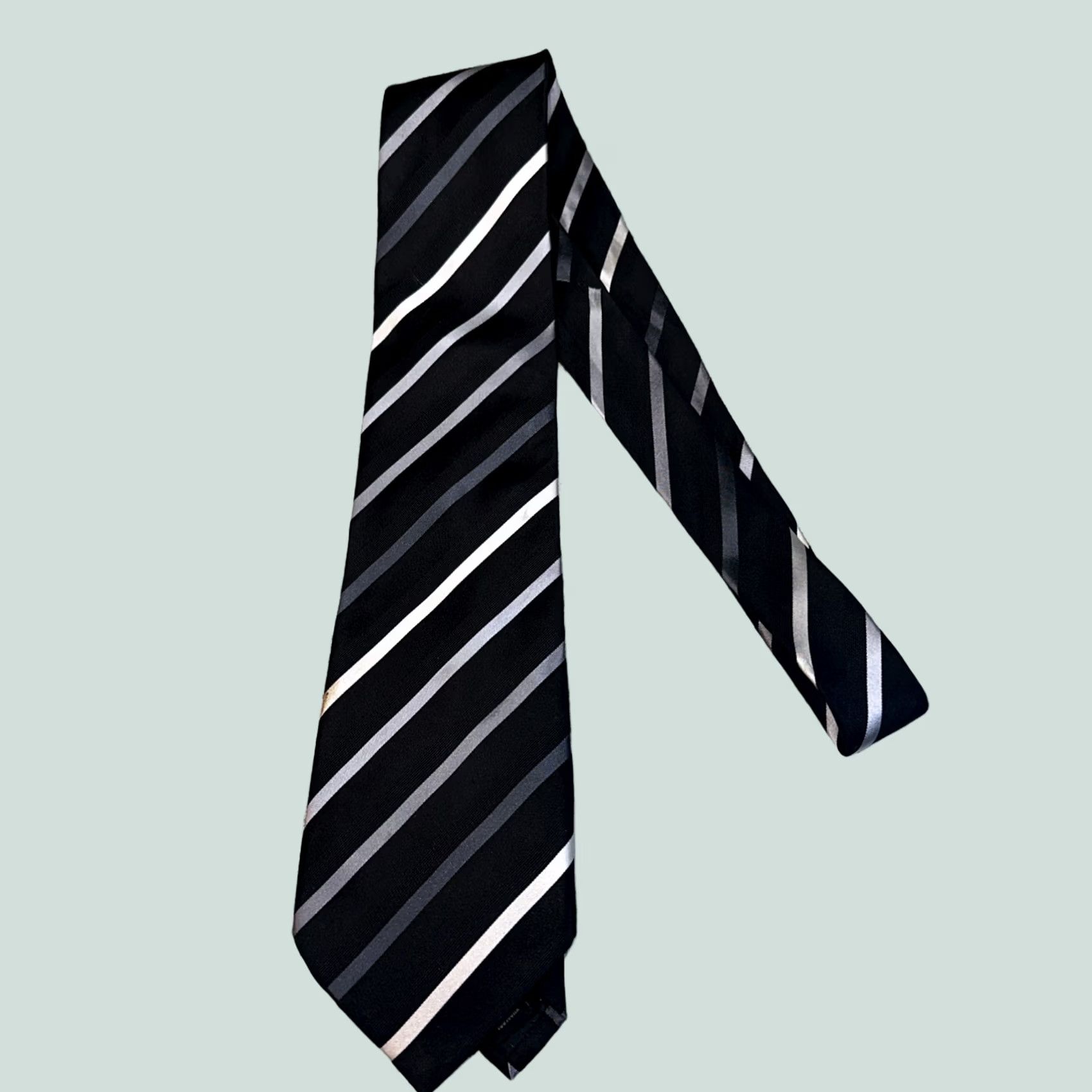 Geoffrey Beene VINTAGE Geoffrey Beene Tie Black Silver Striped 60 Inch Silk Mens Size ONE SIZE - 1 Thumbnail