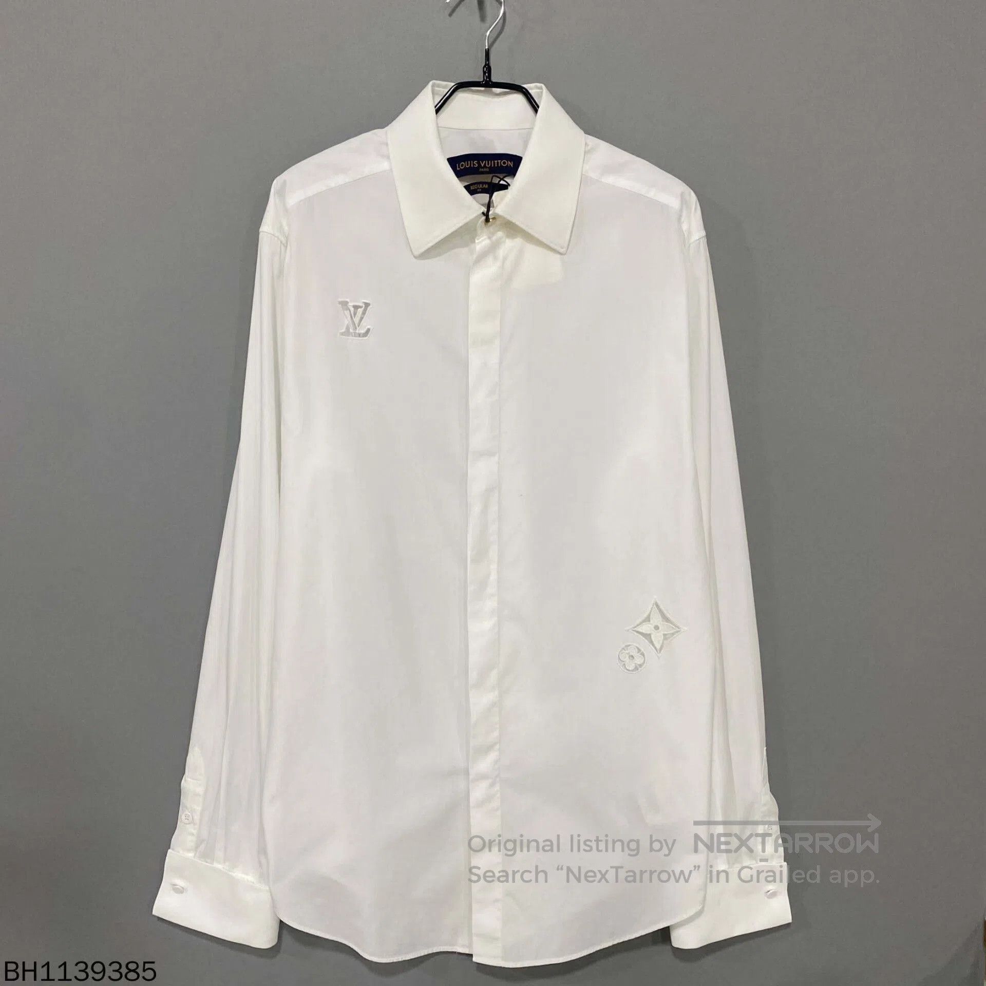 Louis Vuitton Louis Vuitton Hollow Logo Long Sleeve Shirt. Size US L / EU 52-54 / 3 - 1 Thumbnail