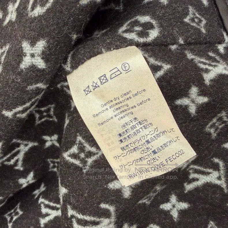 Louis Vuitton Louis Vuitton Black and blue full print wool coat Size XS / US 0-2 / IT 36-38 - 4 Thumbnail