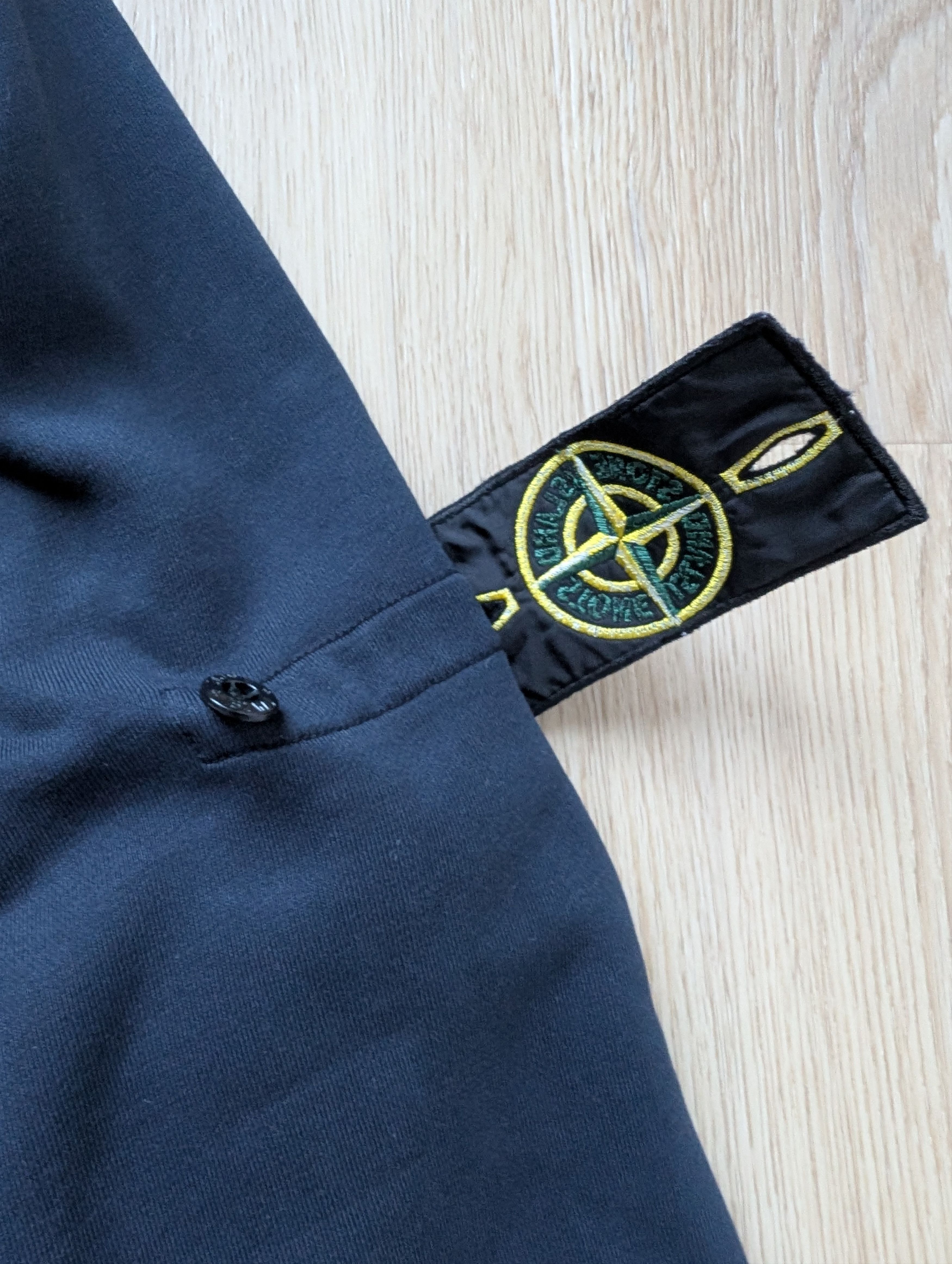 Stone Island Authentic Stone Island Full Zip Hoodie Size US XL / EU 56 / 4 - 5 Thumbnail
