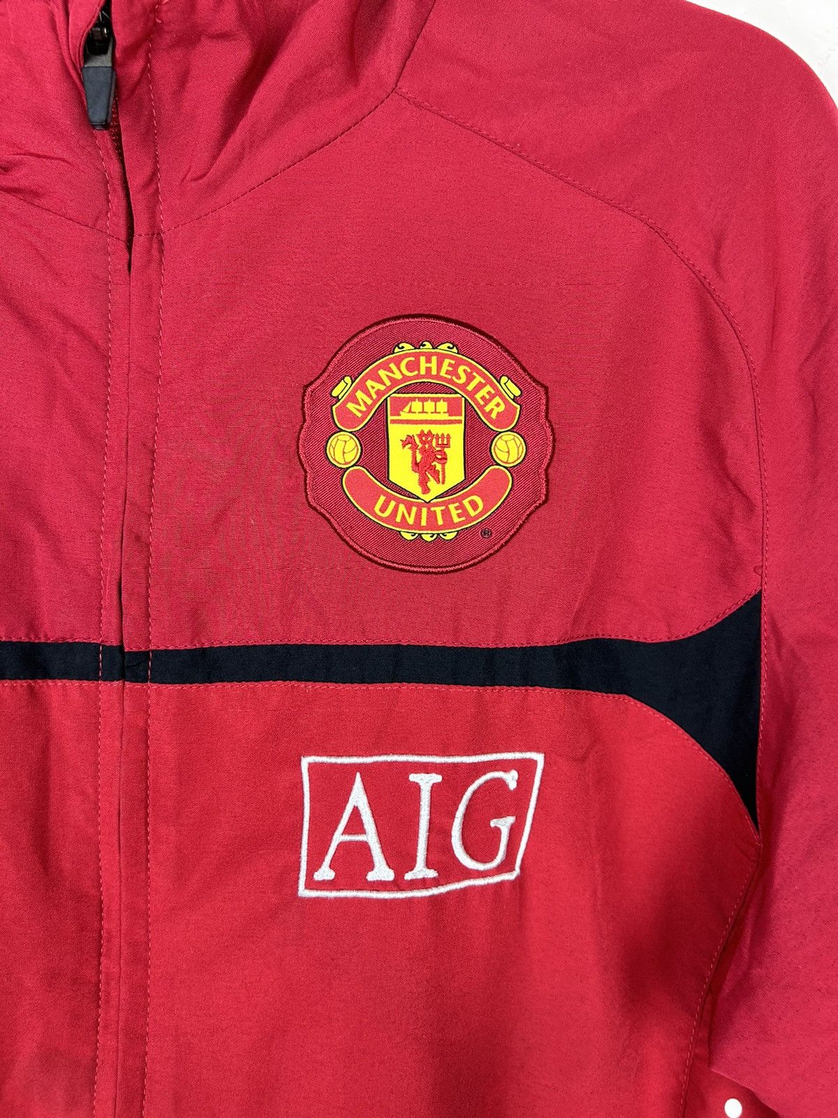 Nike × Vintage Vintage Nike Manchester United Nylon Olympic Jacket M Size US L / EU 52-54 / 3 - 3 Thumbnail