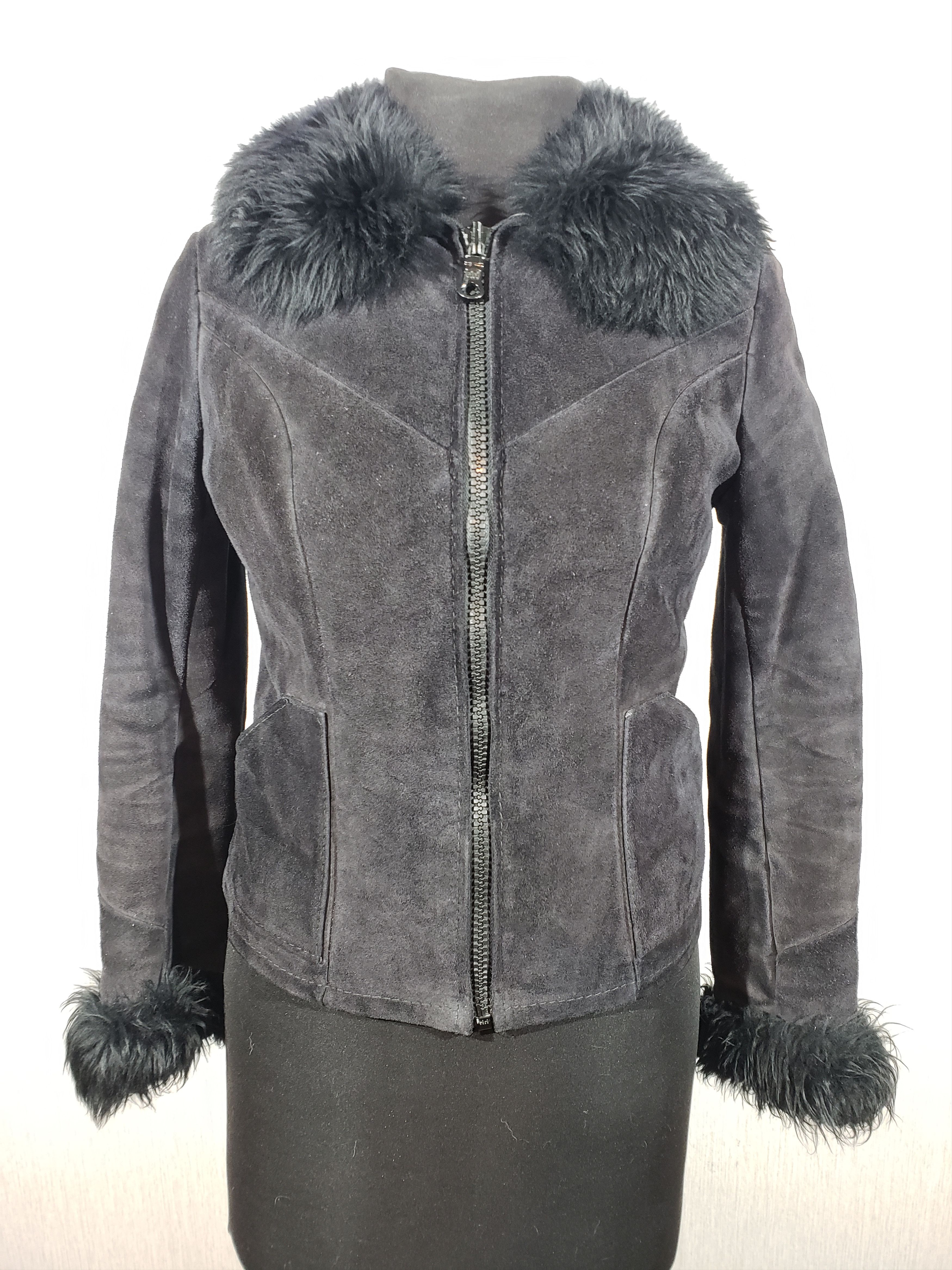 Genuine Leather Beautiful black women's leather jacket. Size M / US 6-8 / IT 42-44 - 1 Thumbnail