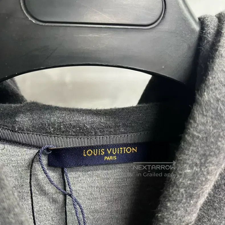 Louis Vuitton Louis Vuitton Grey solid graphic zip hooded drawstring swe Size US L / EU 52-54 / 3 - 2 Thumbnail