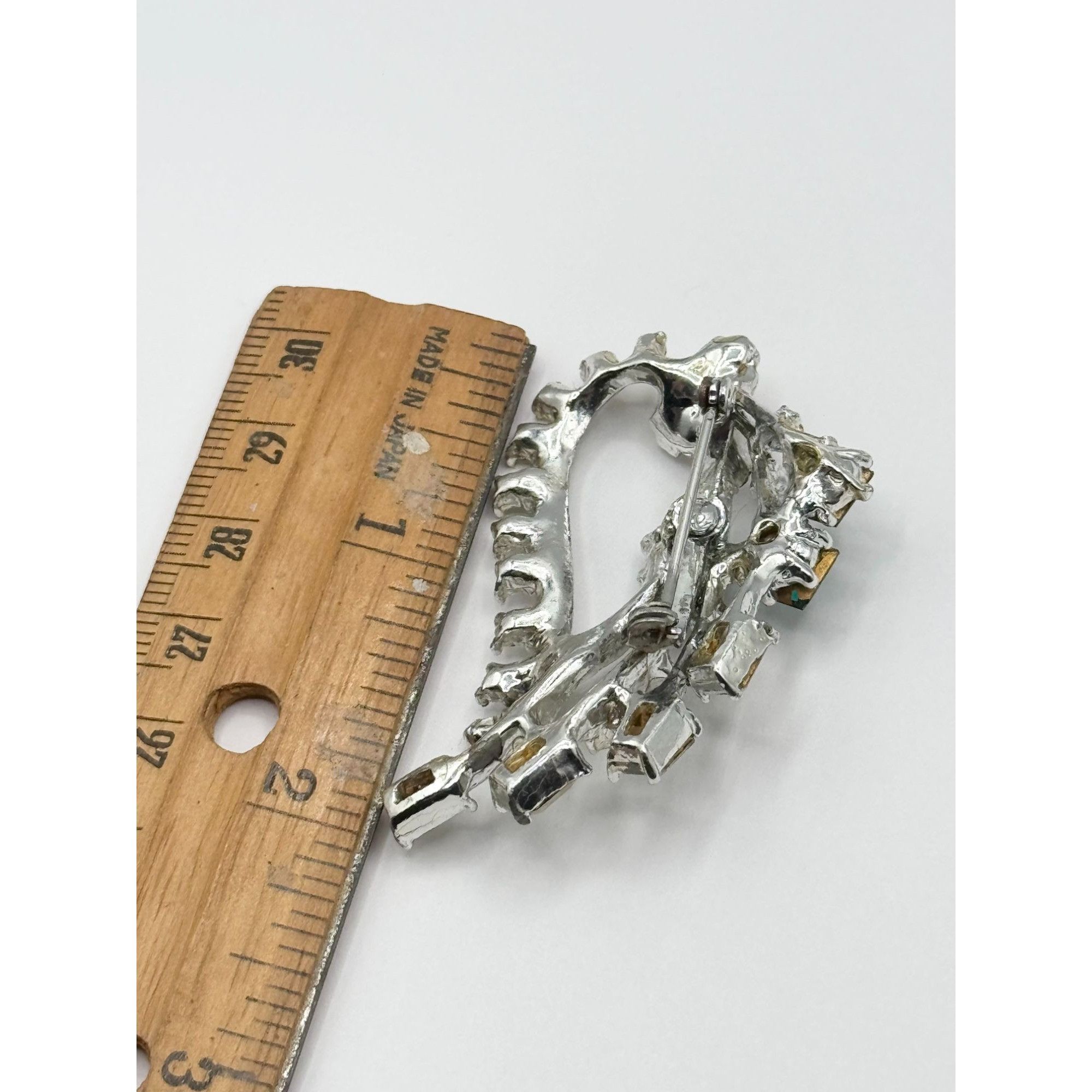 Vintage Vintage green rhinestone brooch pin Size ONE SIZE - 4 Thumbnail