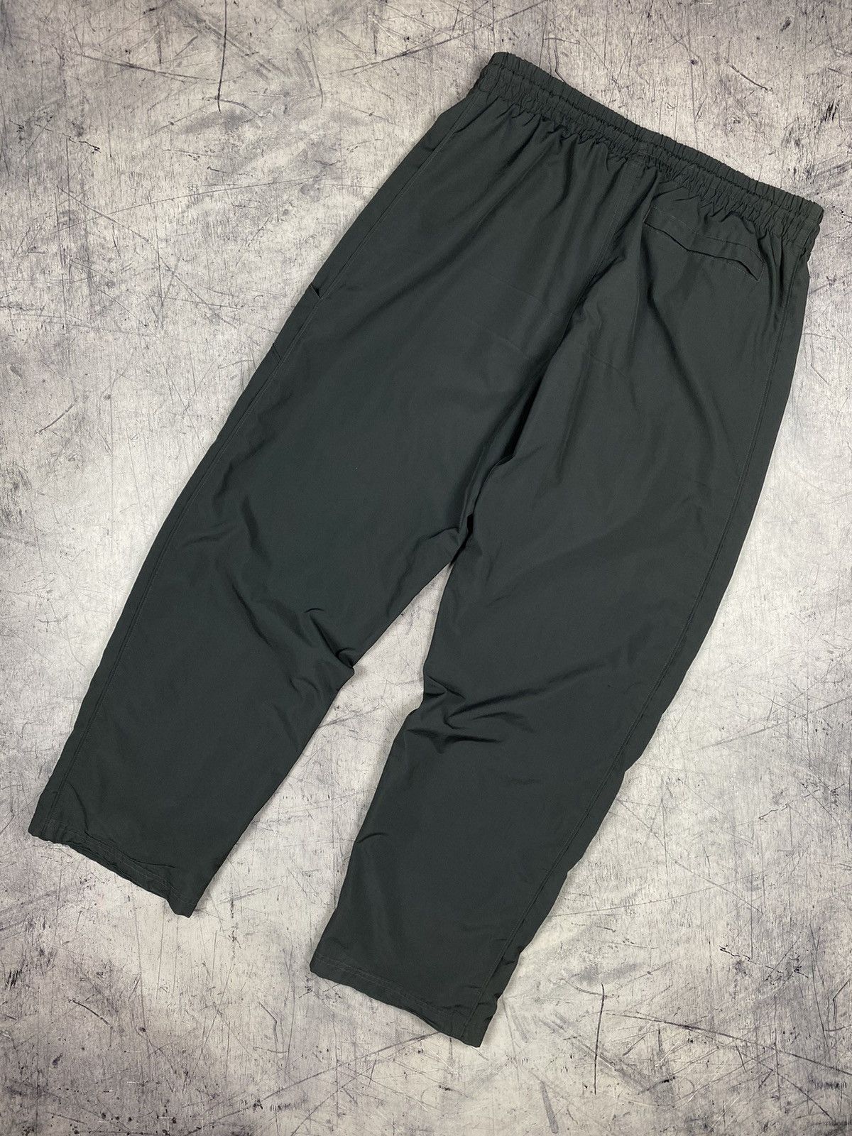 Nike × Vintage Vintage 00s Nike swoosh y2k nylon drill track pants Size US 35 - 10 Thumbnail