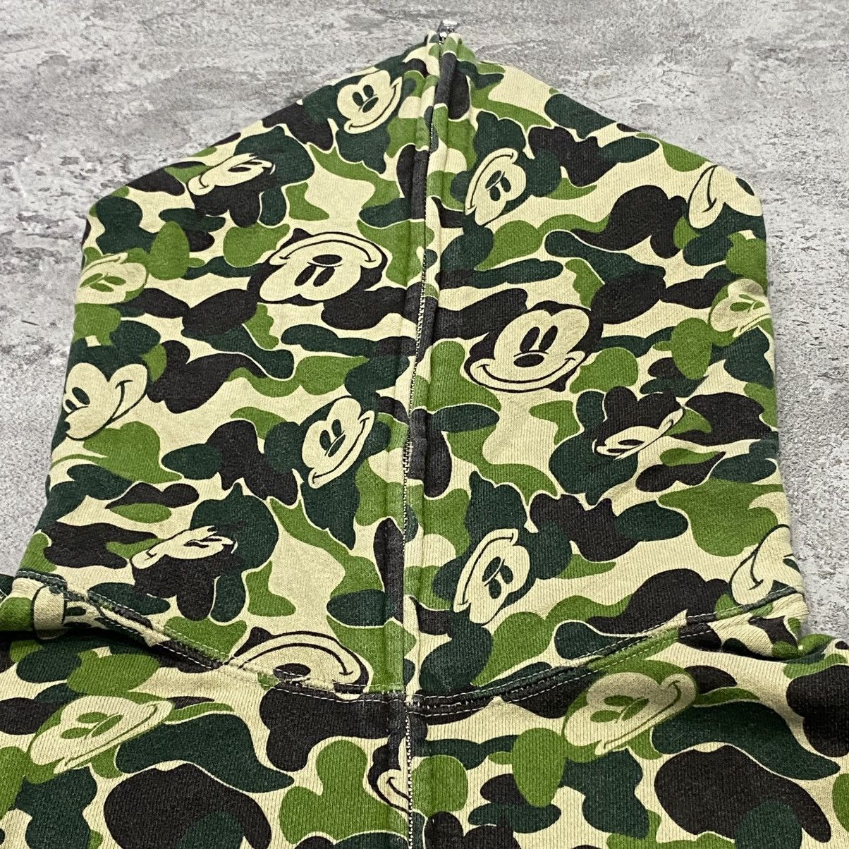 Bape Bape X Disney Camo Hoodie Mickey Mouse Full Zip Size US L / EU 52-54 / 3 - 2 Thumbnail