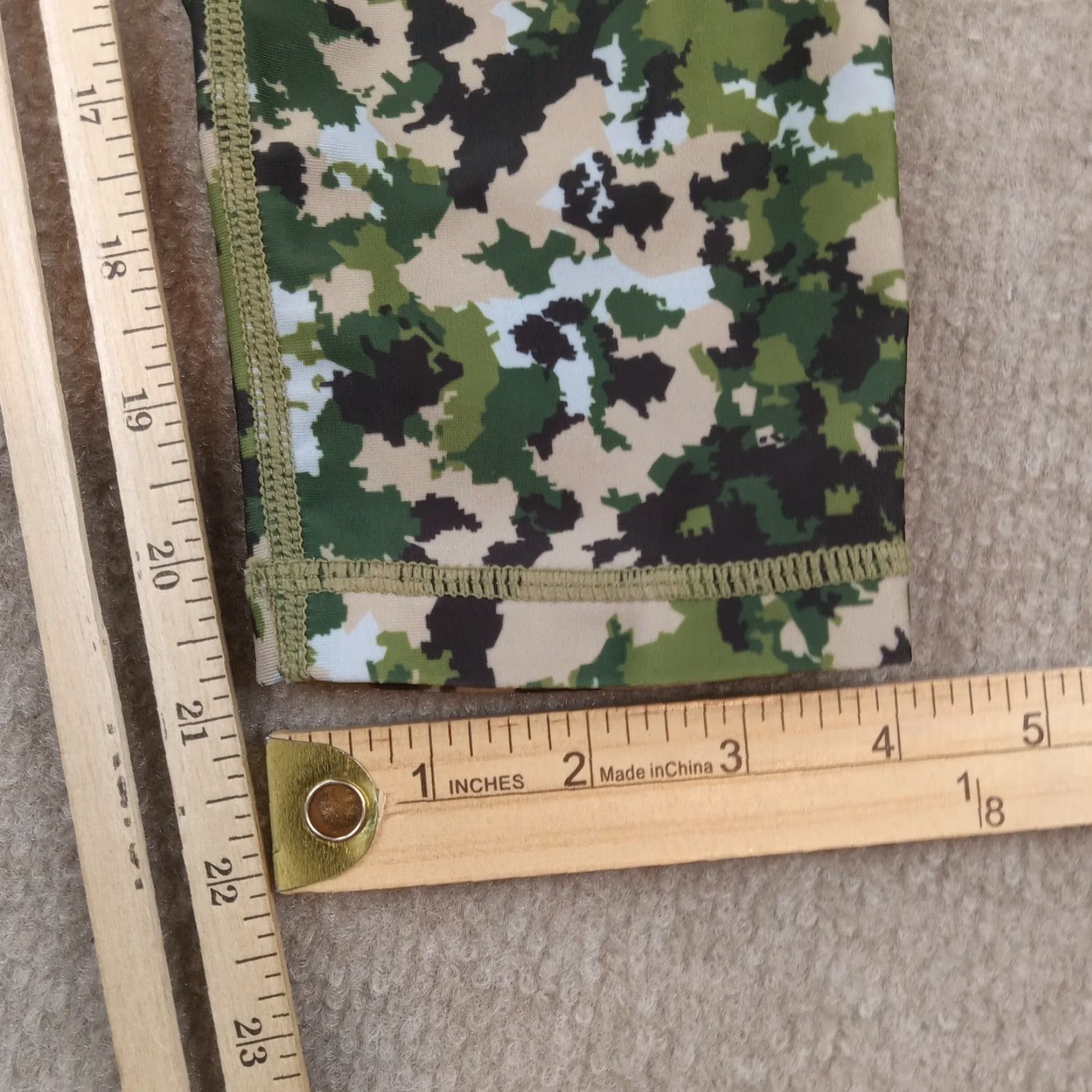 Vintage Phat Buddha Green Camo Capri Leggings Womens Small Athletic Stretch Activewear Yoga Pants Size 24" / US 00 / IT 34 - 3 Thumbnail