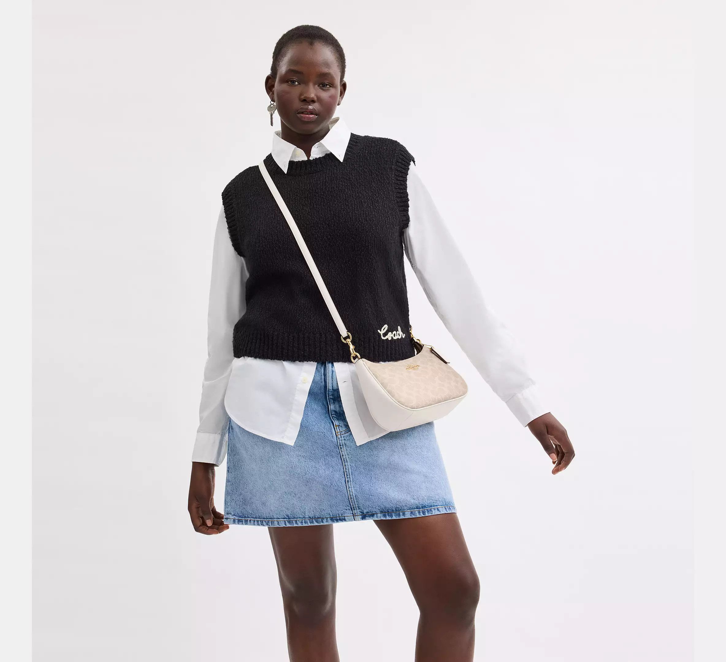 Coach Teri Shoulder Bag In Signature Canvas CV933 Size ONE SIZE - 2 Preview