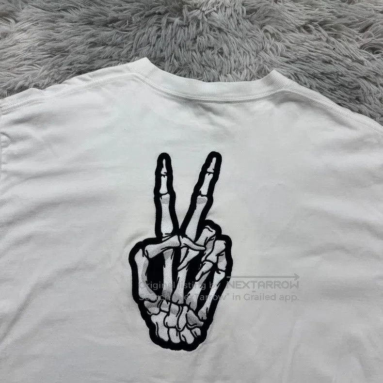 Balenciaga Balenciaga Smiley Short Sleeve Size US S / EU 44-46 / 1 - 6 Thumbnail