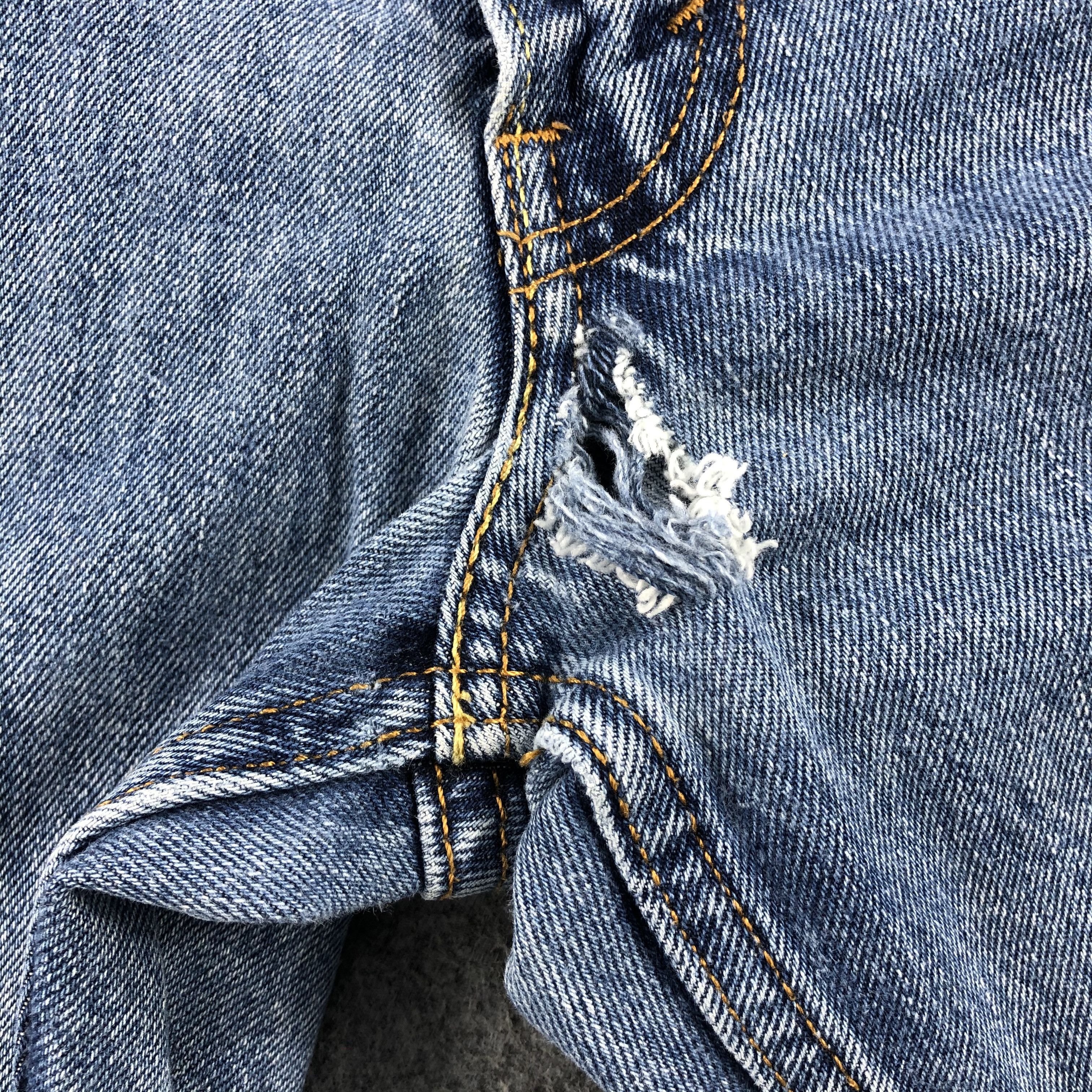 Levi's Vintage Blue Wash Levis 550 Jeans-J2144 Size US 36 / EU 52 - 10 Thumbnail
