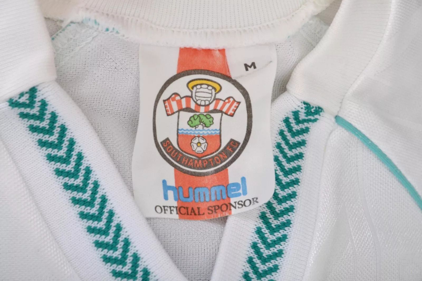 Hummel SOUTHAMPTON 1989/1991 AWAY FOOTBALL SHIRT HUMMEL SIZE M Size US M / EU 48-50 / 2 - 8 Thumbnail