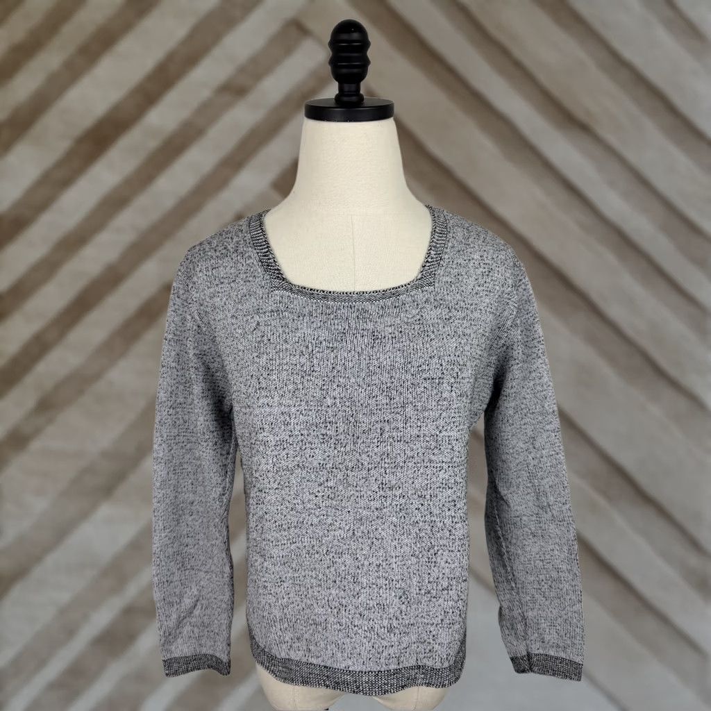 Vintage VINTAGE United Knitwear Sweater Shirt Womens Medium White 80s 90s Grunge Retro Pullover Size M / US 6-8 / IT 42-44 - 1 Thumbnail