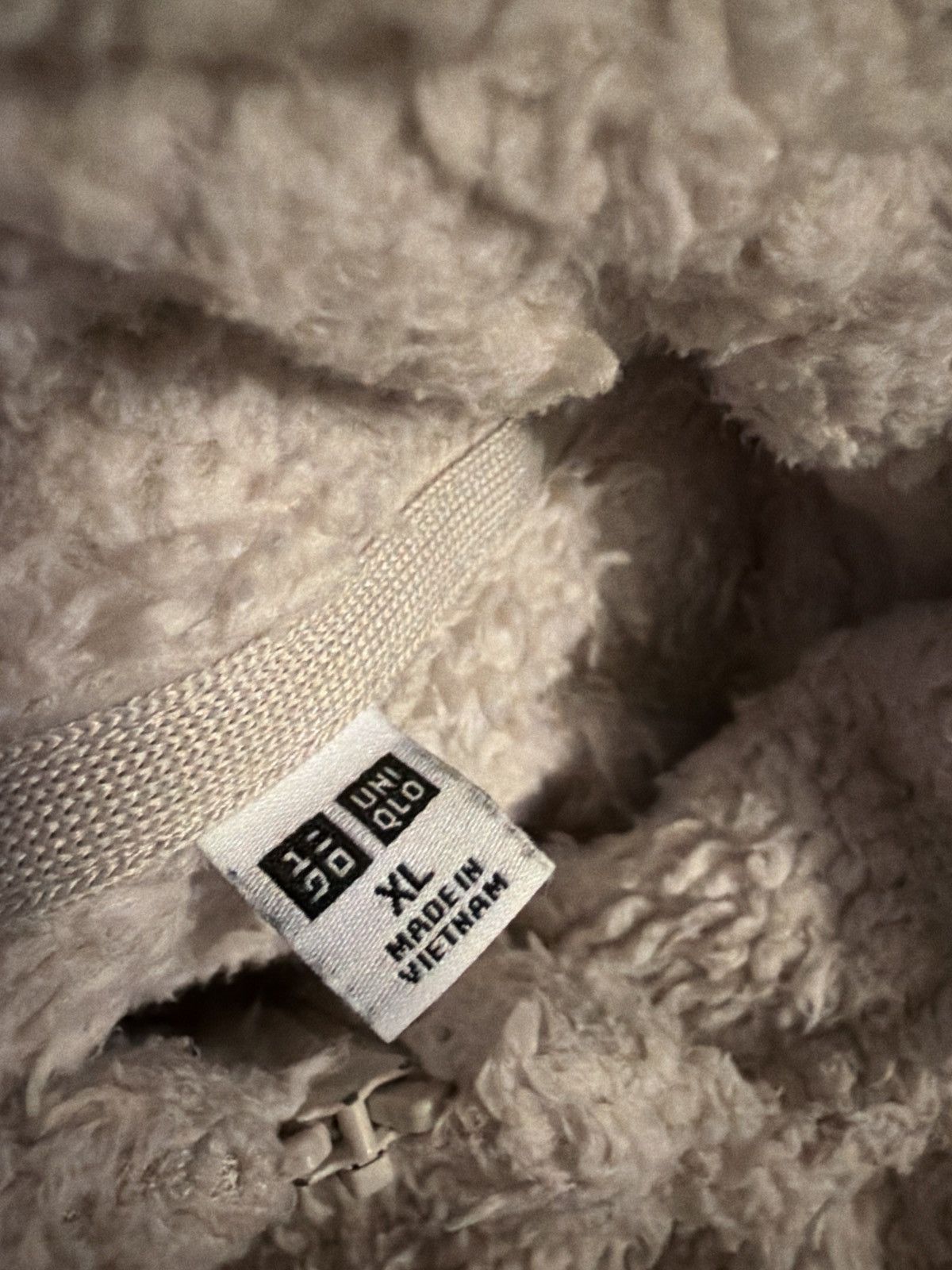 Uniqlo Uniqlo fur jacket size L Size US L / EU 52-54 / 3 - 5 Thumbnail