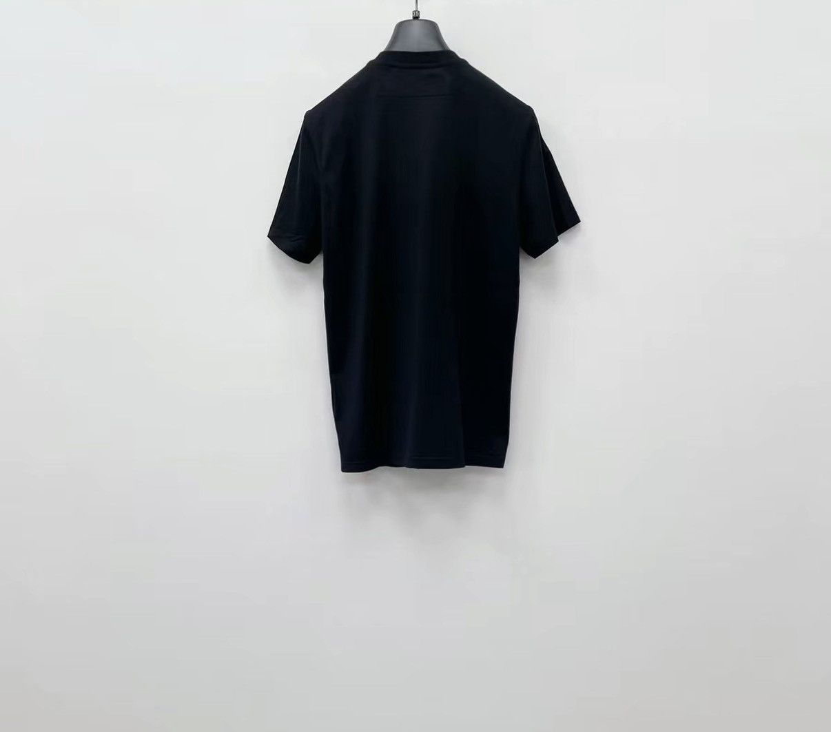 Givenchy Givenchy 100% Cotton Short Sleeve T-shirt J30 Size US S / EU 44-46 / 1 - 4 Thumbnail