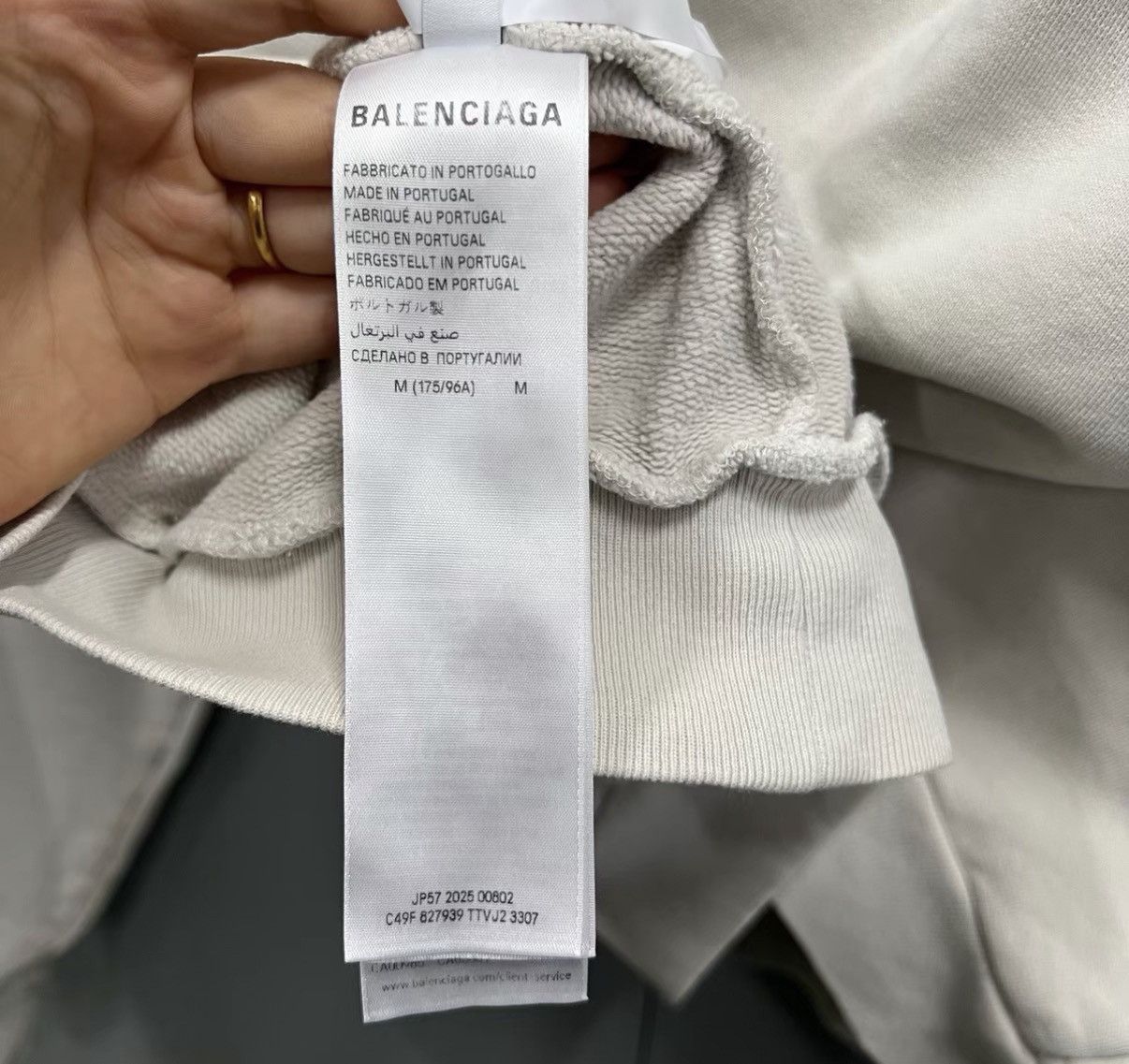 Balenciaga Balenciaga 2025 Winter Collection Polo Hoodie J41 Size US M / EU 48-50 / 2 - 3 Thumbnail