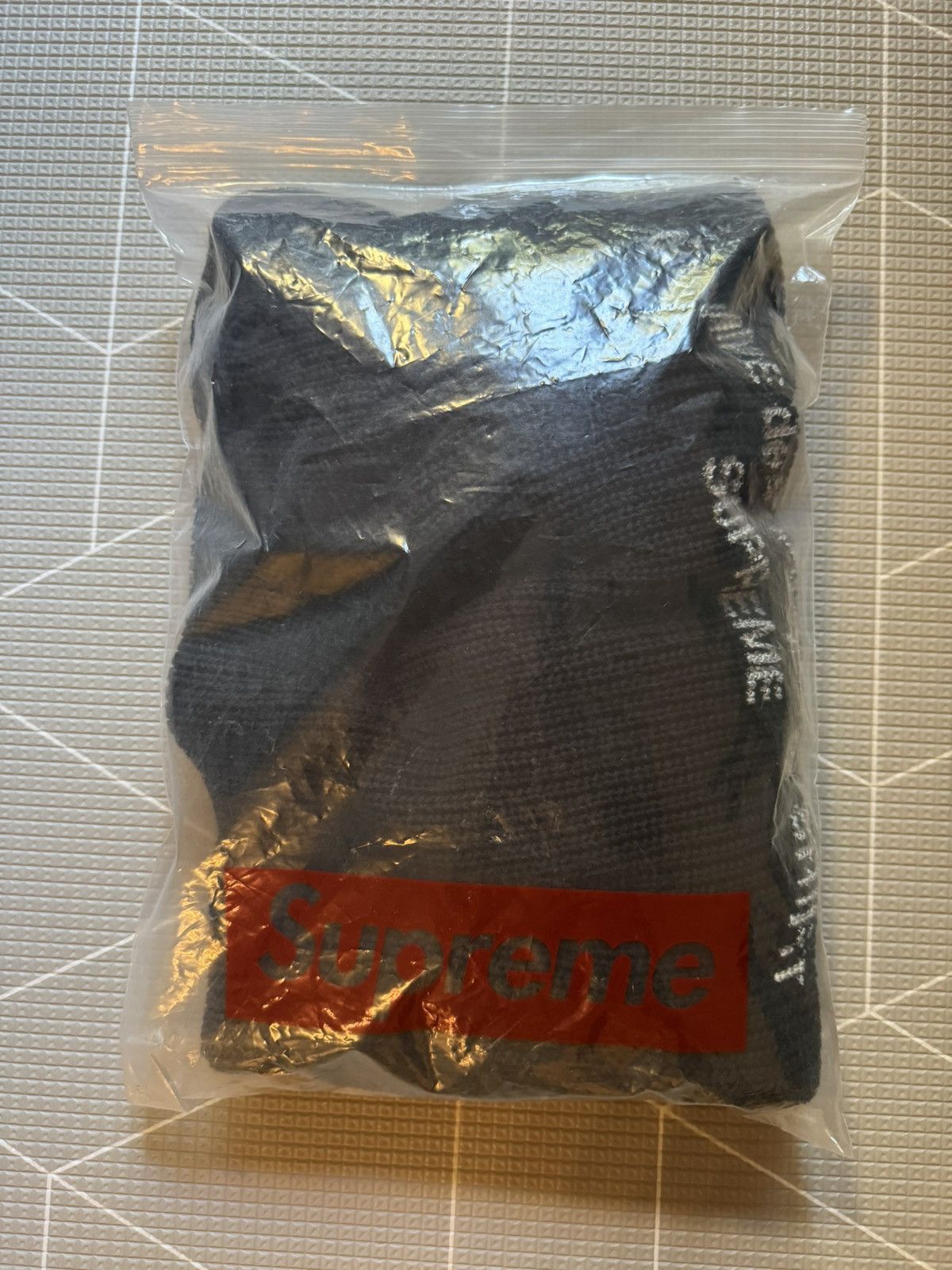 CDG by Comme des Garcons Supreme x comme des garcons shirt Size US M / EU 48-50 / 2 - 8 Thumbnail