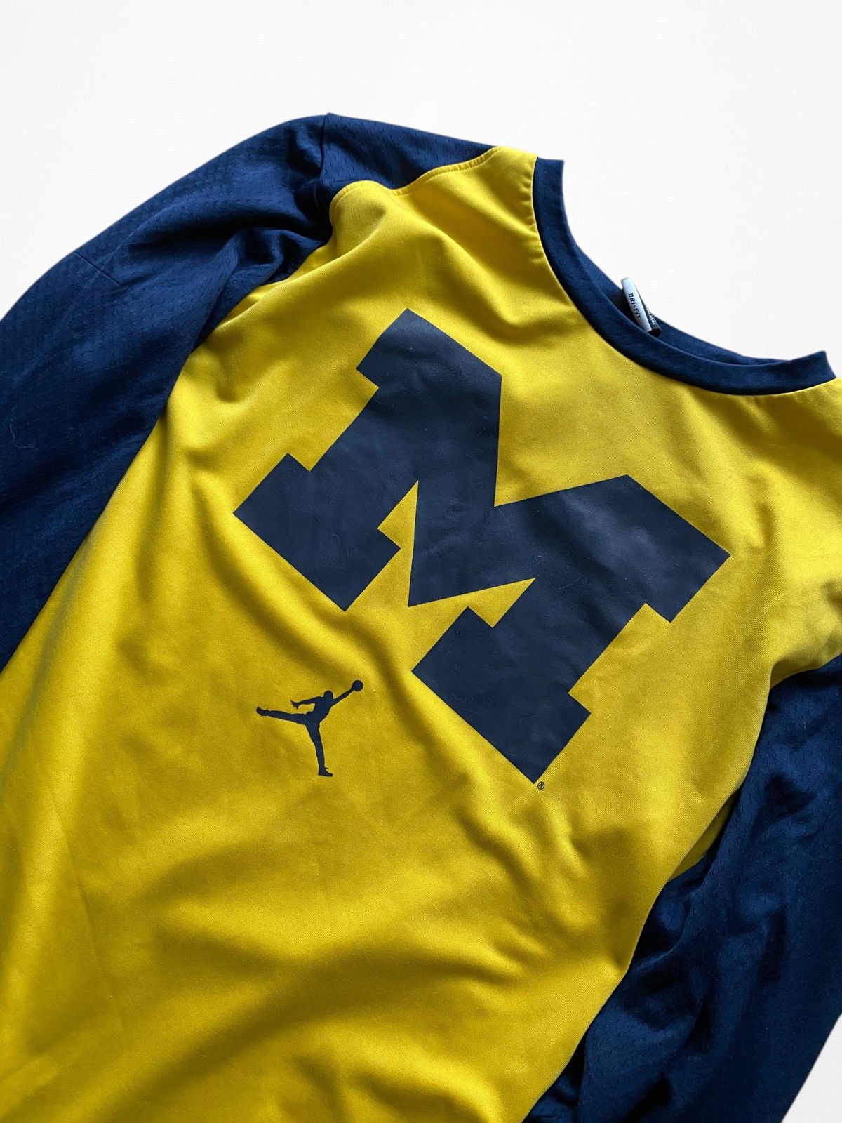 Jordan Brand Jordan Michigan long sleeve T-shirt Size US M / EU 48-50 / 2 - 3 Thumbnail