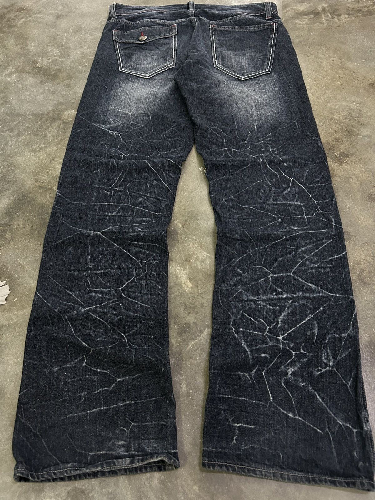 Japanese Brand Jack Serika Japanese Grunge Cracked Washed Crazy Streak Fade Size US 34 / EU 50 - 2 Thumbnail