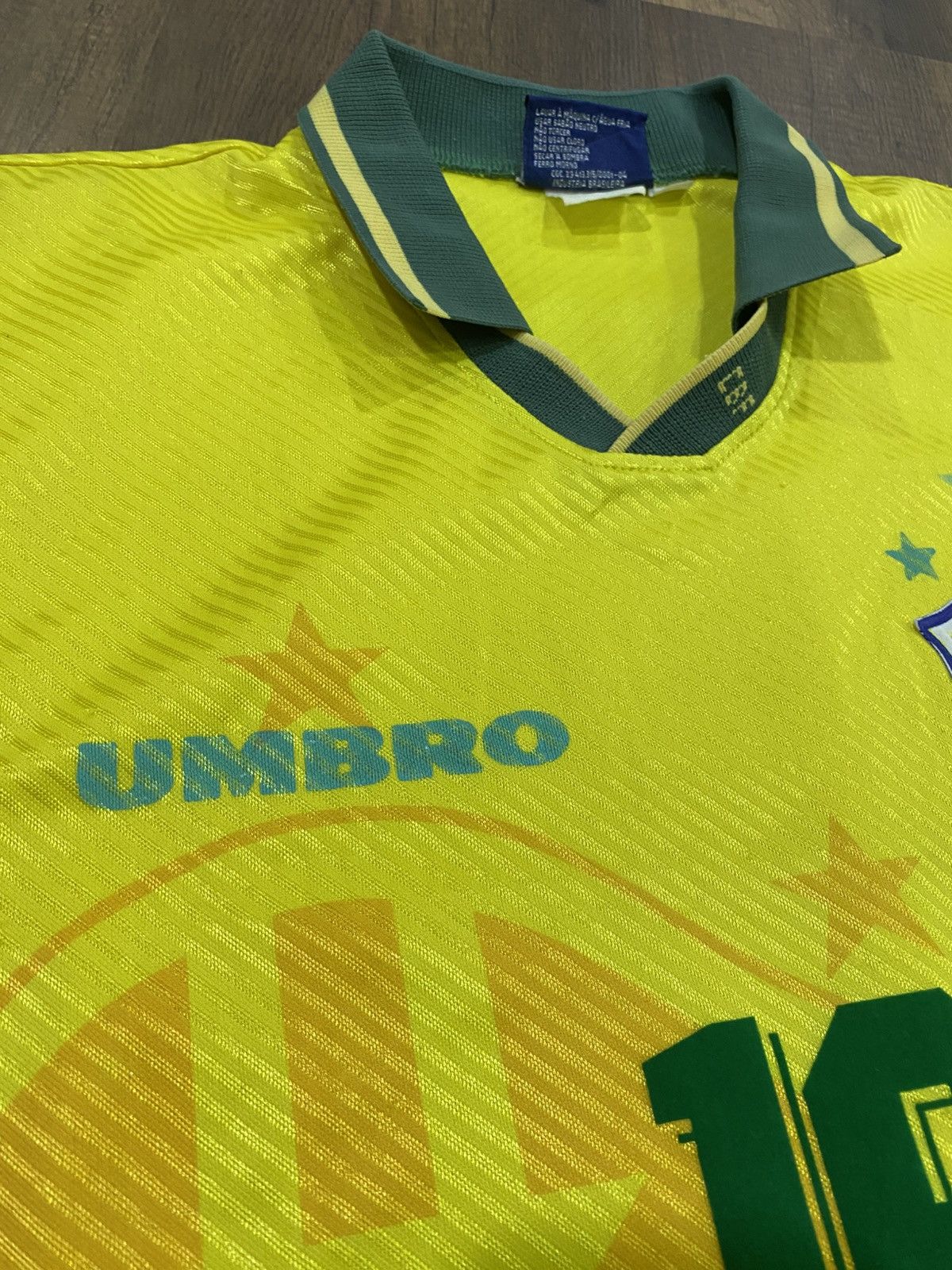 Umbro × Vintage Vintage Umbro National Brazil 90’s Football Jersey Size US M / EU 48-50 / 2 - 13 Thumbnail