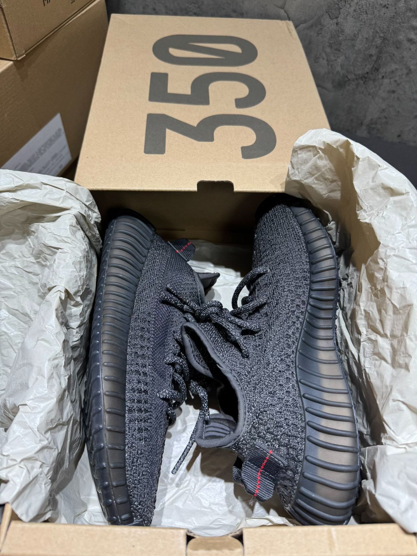 Yeezy Yeezy Black Lowtop Sneakers 36 Men Size US 5 / EU 37 - 1 Thumbnail