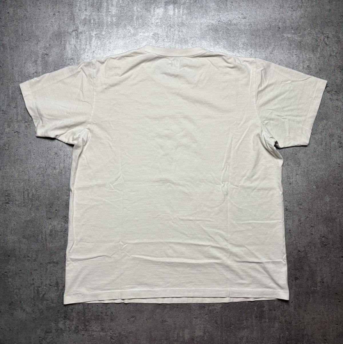 Kaws × Uniqlo Kaws Tee Size US XL / EU 56 / 4 - 5 Thumbnail