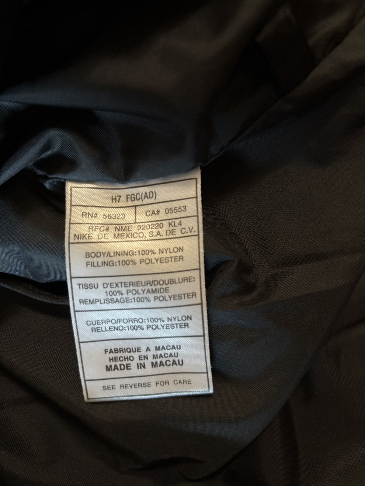 Nike Nike puffer jacket Size M #puffer #winterwear vintage y2k Size US M / EU 48-50 / 2 - 4 Thumbnail