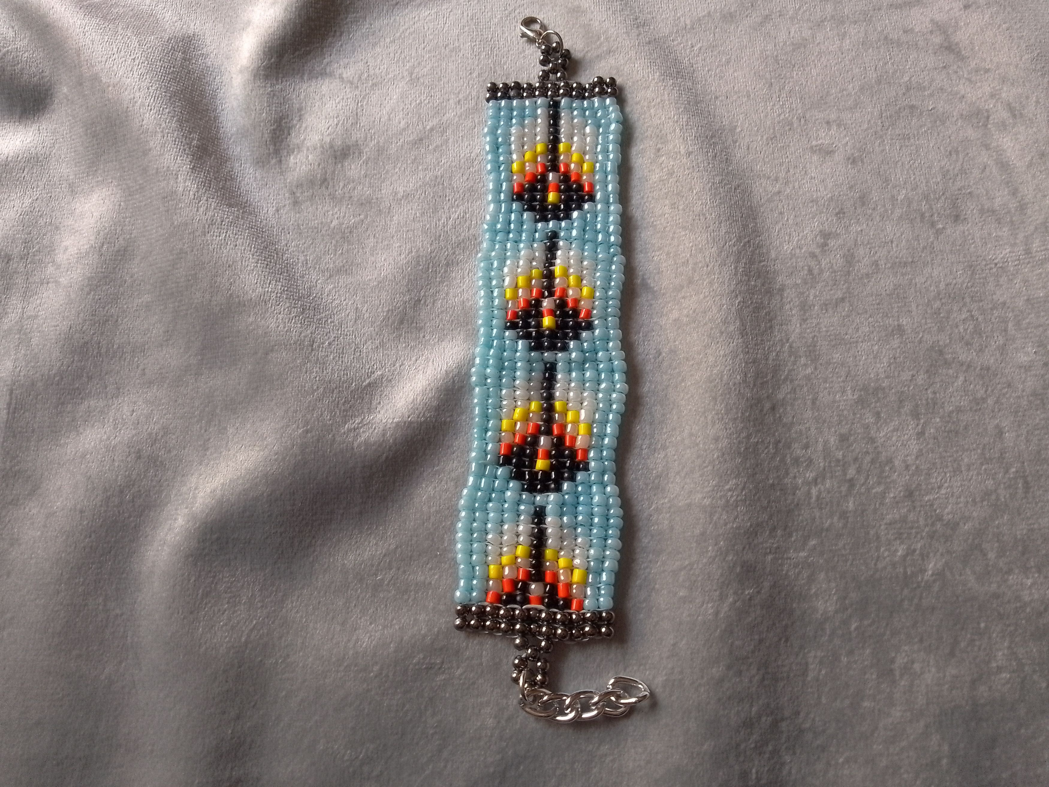 Handmade Bracelet Ethnic Native Americans Blue Beaded Size ONE SIZE - 1 Thumbnail