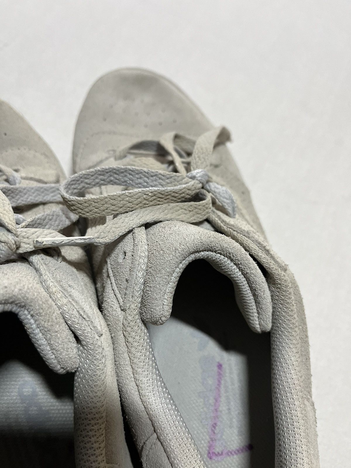 Adidas Yeezy calabasas powerphase size 5.5 Size US 7 / EU 40 - 4 Thumbnail