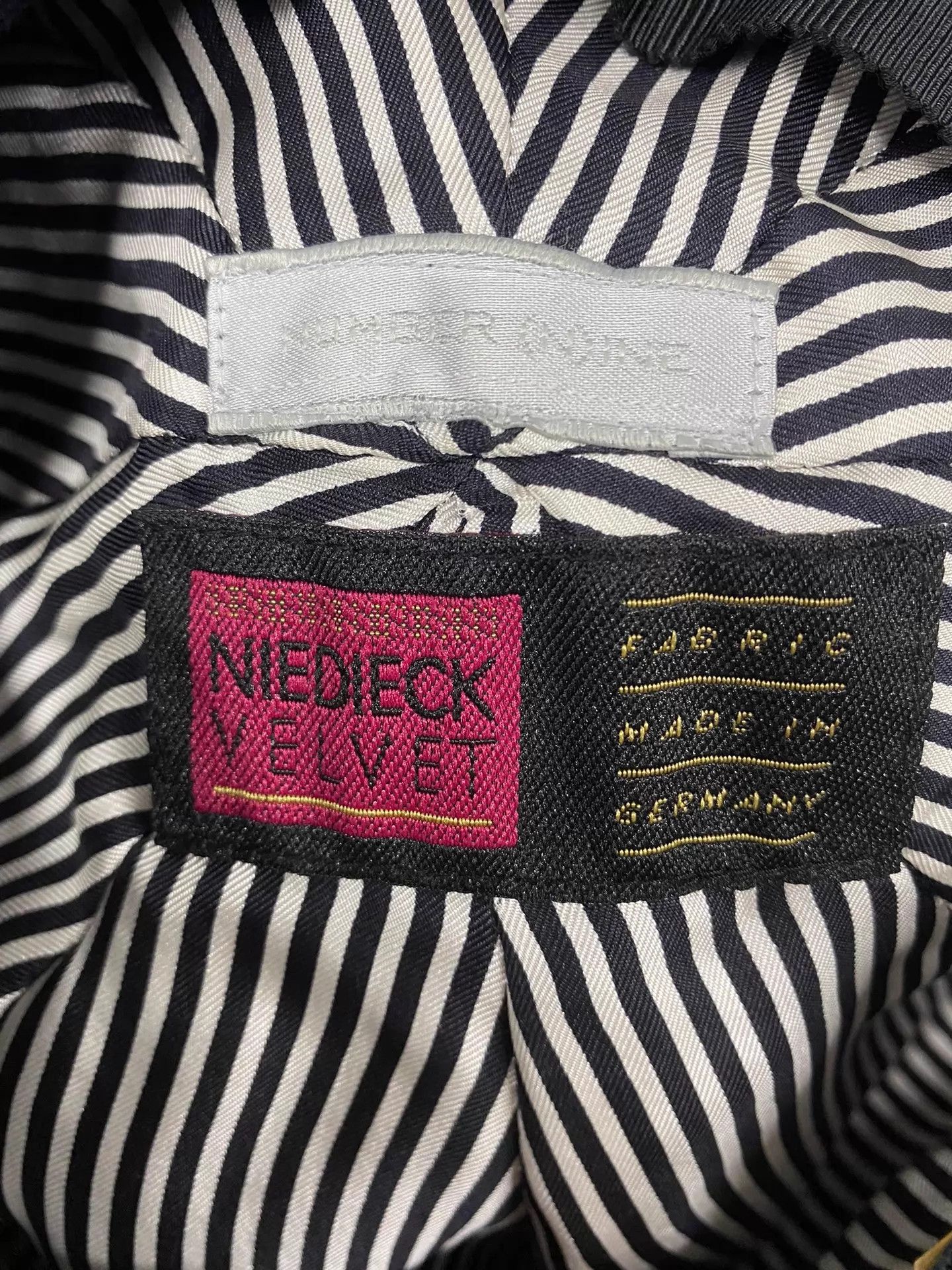 Number (N)ine Number (N)ine x NIEDIECK BlueVelvet Octagonal Newsboy Cap Size ONE SIZE - 9 Thumbnail