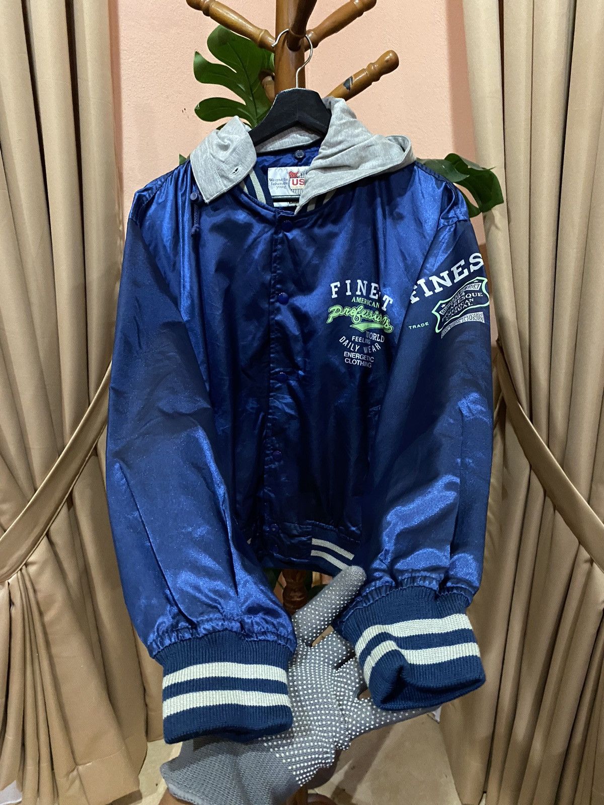 Vintage VINTAGE FITNESS STADIUM BASEBALL JACKET Size US L / EU 52-54 / 3 - 6 Thumbnail