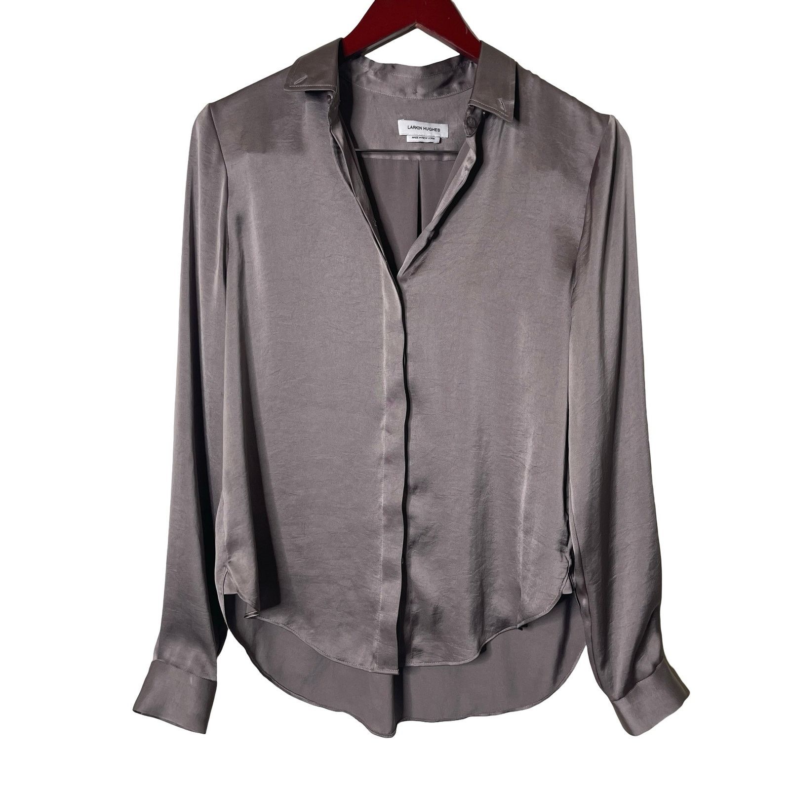 Other Larkin Hughes Perry perfect button down silk shirt taupe XS Size XS / US 0-2 / IT 36-38 - 1 Thumbnail
