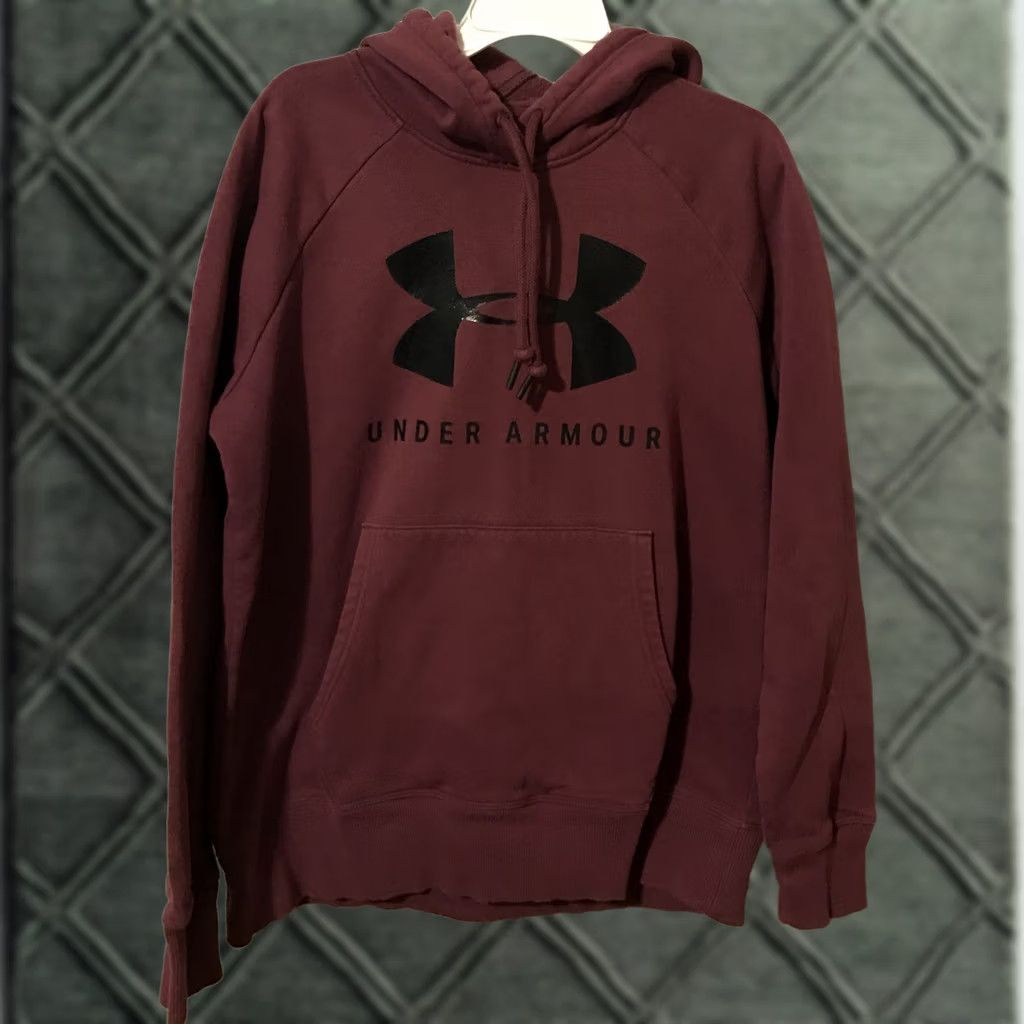 Under Armour Under Armour Sweatshirt Pullover Hoodie Womens Size S Purple Loose Logo Hooded Pockets Short Description: 21.5” pit to pit.remove Size S / US 4 / IT 40 - 1 Thumbnail