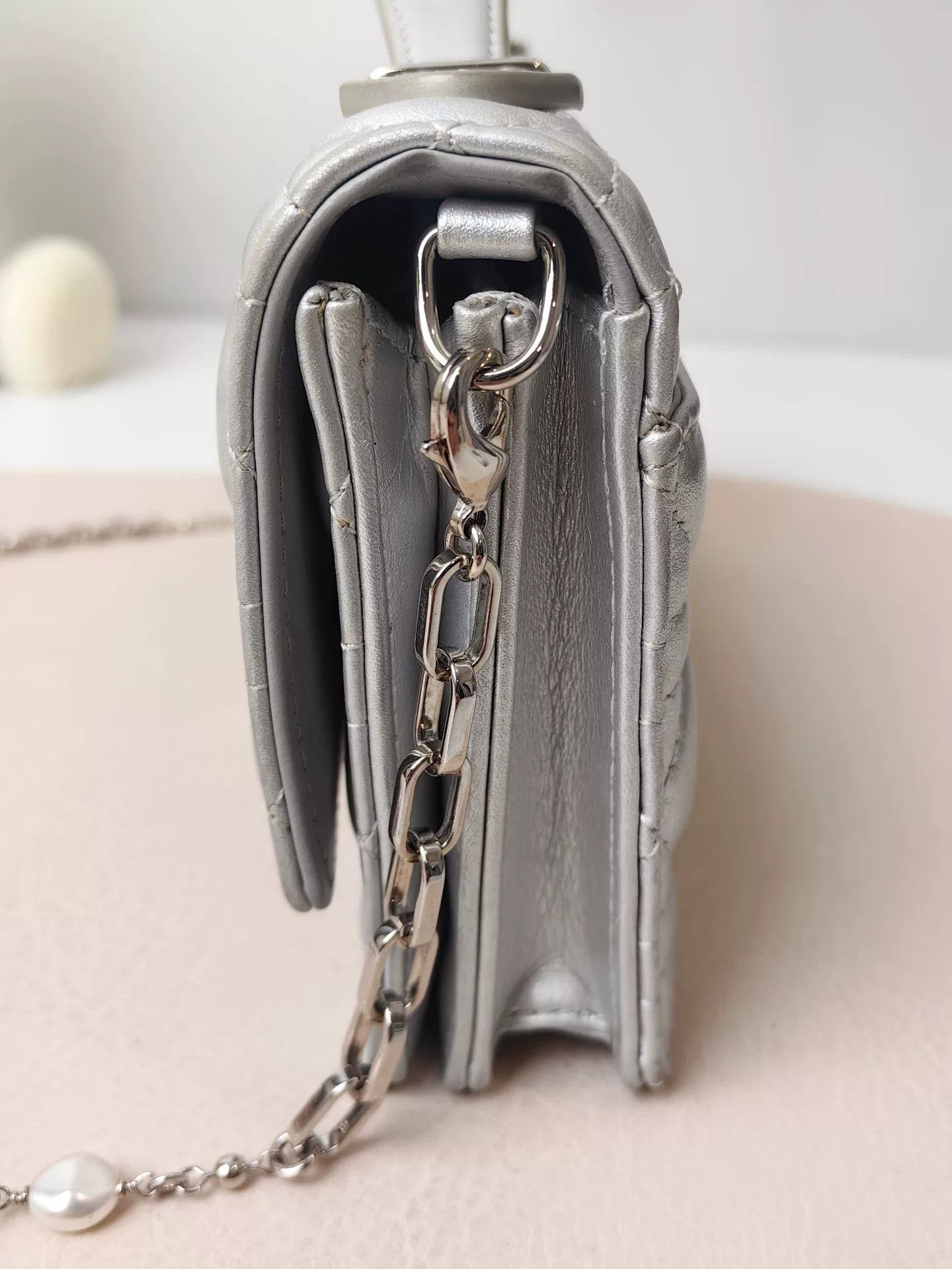 Dior Dior Mini Silver Pearl Chain Handbag Size ONE SIZE - 3 Thumbnail
