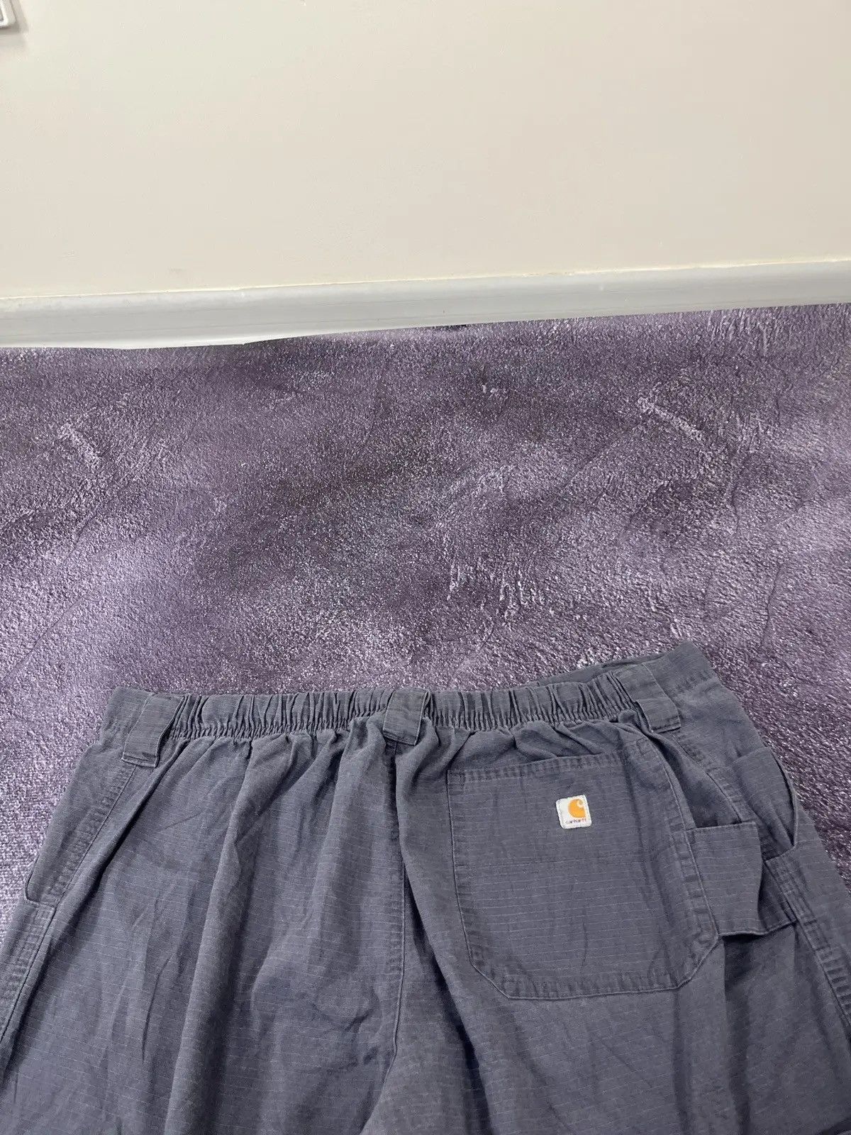 Carhartt × Vintage Vintage Carhartt Y2K Grey Hype Cropped Baggy Shorts Size US 34 / EU 50 - 4 Thumbnail