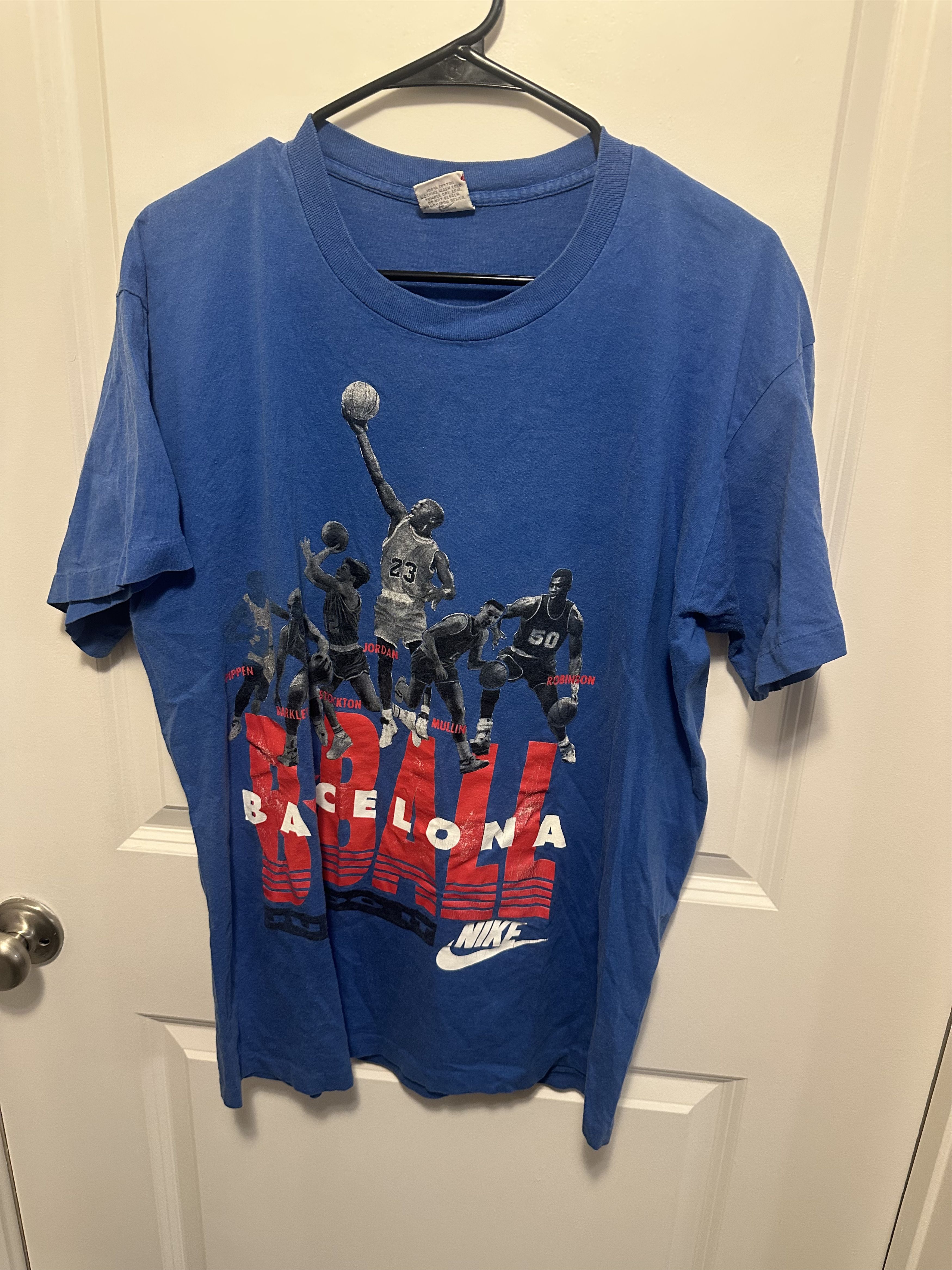 Nike 1992 Dream Team Barcelona Olympics Tee Size US XL / EU 56 / 4 - 1 Thumbnail
