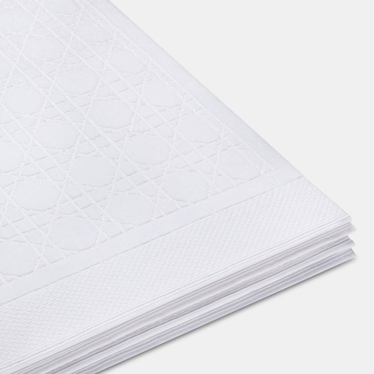 Dior o1bcso1str0226 Size:OS/Bath Sheet in White Size ONE SIZE - 2 Thumbnail