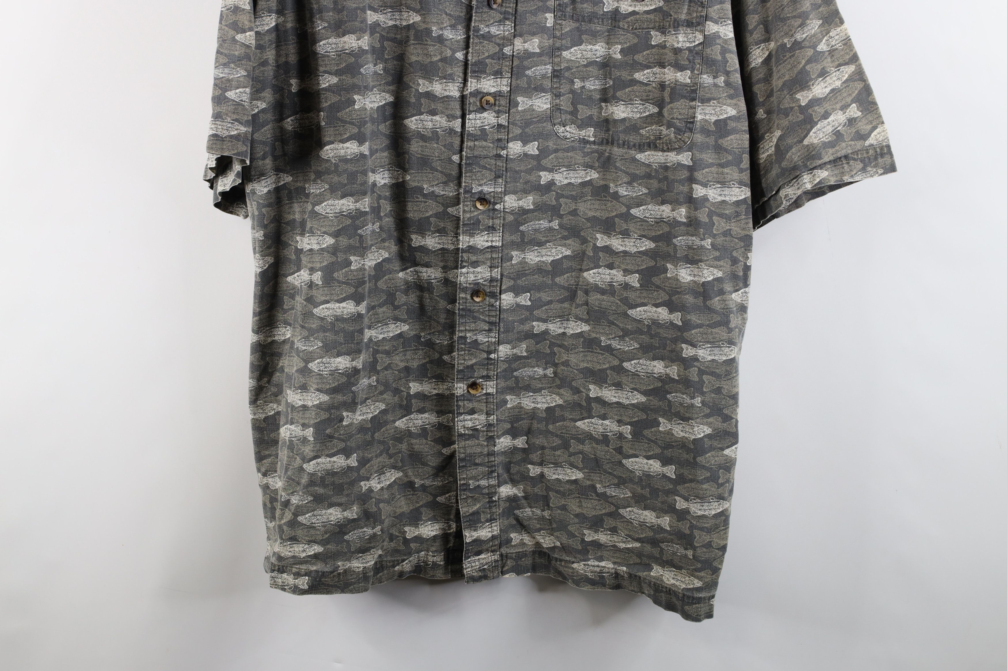 Vintage Vintage Streetwear Fish All Over Print Collared Button Shirt Size US XXL / EU 58 / 5 - 3 Thumbnail