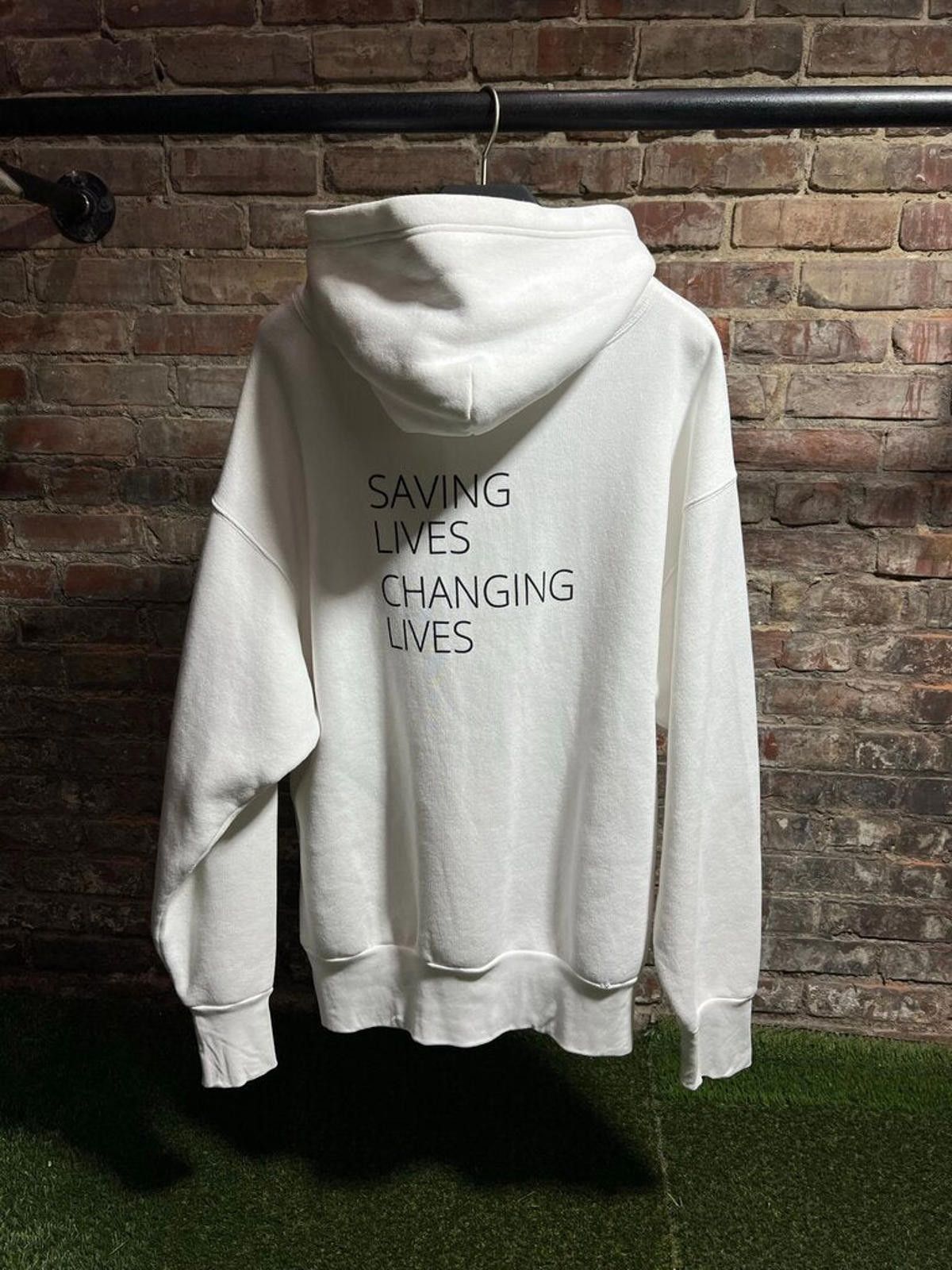 Balenciaga Balenciaga WFP Hoodie Sz.XL Size US XL / EU 56 / 4 - 2 Thumbnail