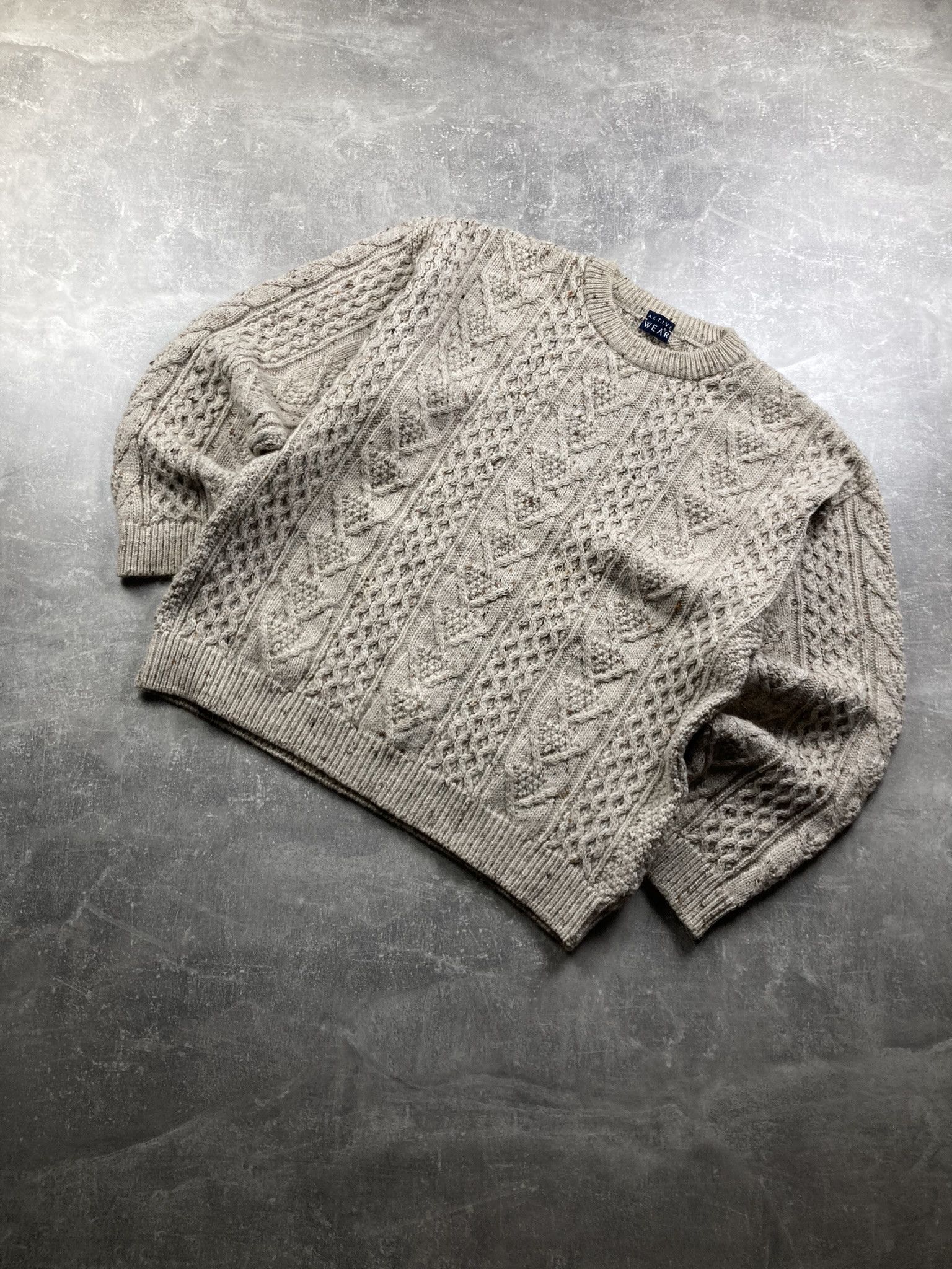 Vintage Vintage Irish Wool hand knitted beige aran sweater italy Size US L / EU 52-54 / 3 - 1 Thumbnail