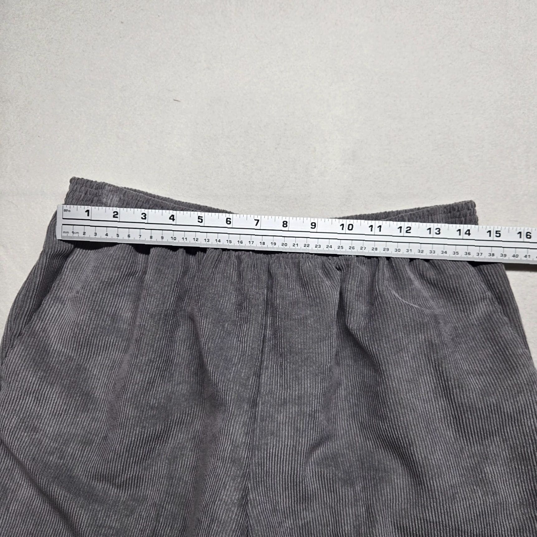 Vintage Alfred Dunner Womens Gray Stretch Waist Straight Leg Pants 12 US Made Career Dress Pants Womens Pants 12 Gray Straight Stretch Vintage No Size 34" / US 12 / IT 48 - 4 Thumbnail