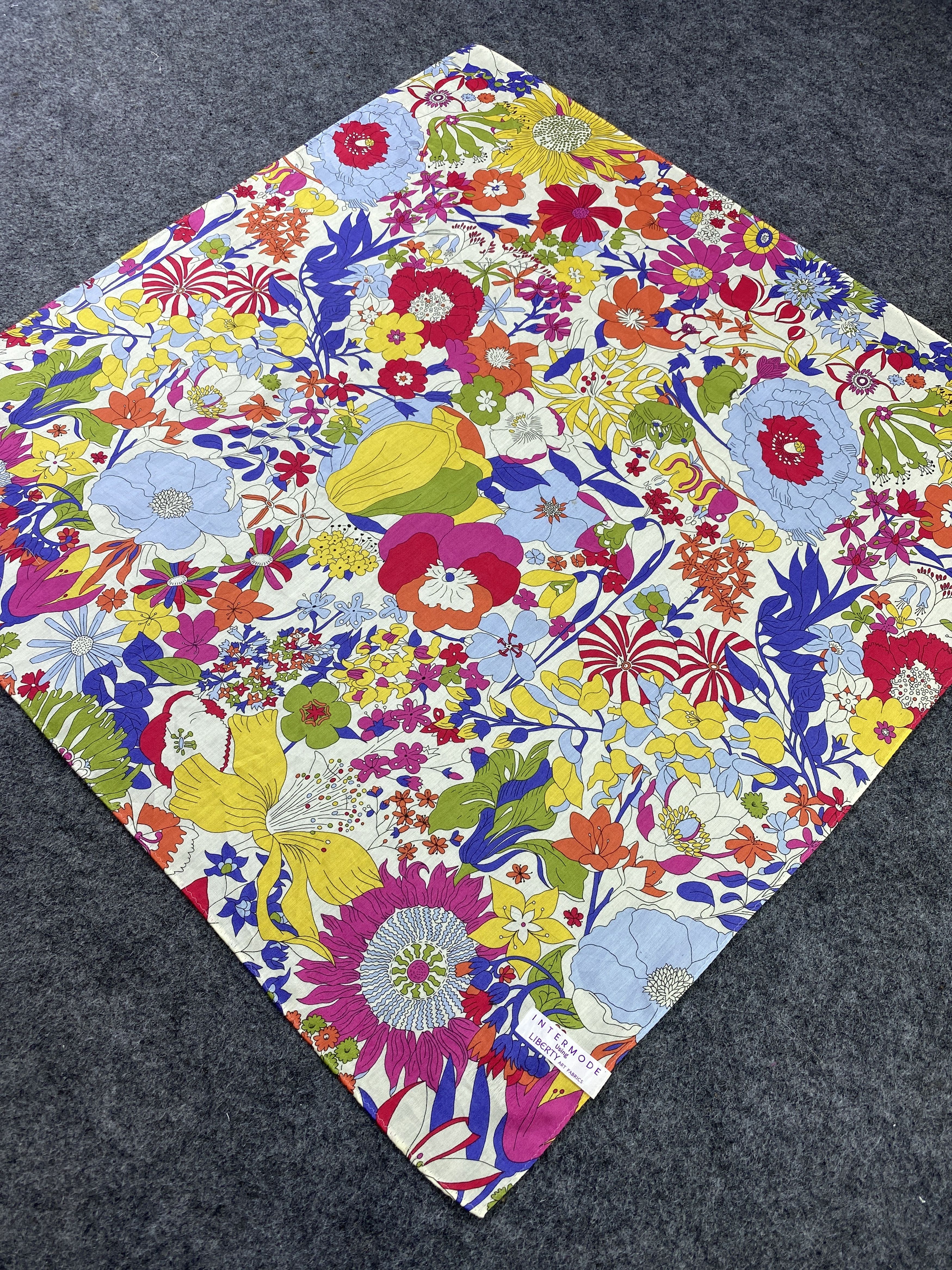 Liberty Liberty Floral Handkerchief / Bandana / Neckerchief-B349 Size ONE SIZE - 4 Thumbnail