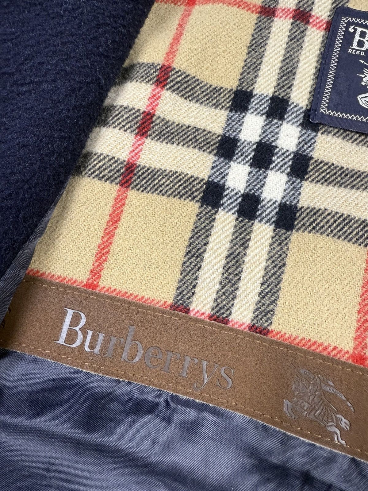 Burberry Vintage Burberry Quilted Wool Jacket – Nova Check Lining Size US L / EU 52-54 / 3 - 9 Thumbnail