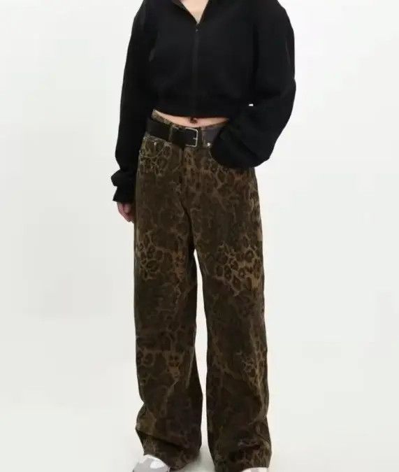 Japanese Brand Higuchi x Katou Leopard print jeans Size US 31 - 2 Thumbnail
