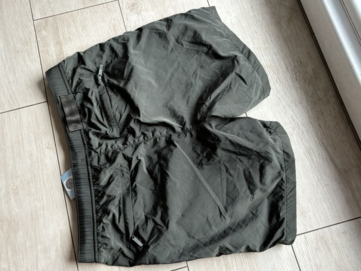 NOCTA × Nike × Swarovski Nike x Nocta swarovski shorts S Size US 28 / EU 44 - 2 Thumbnail