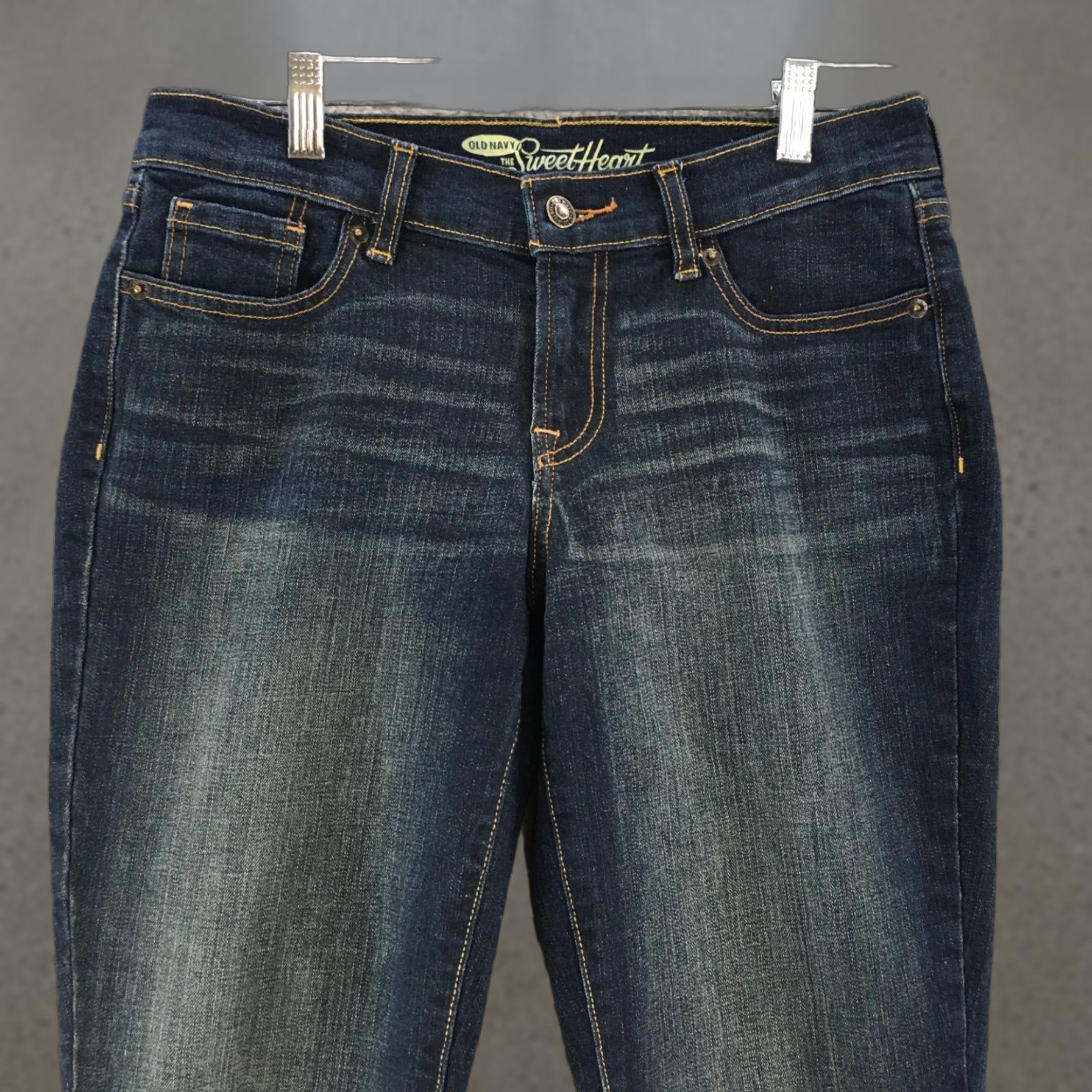 Old Navy Old Navy The Sweet Heart Skinny Jeans Womens 4 Long Blue Dark Wash 5 Pockets Size 27" / US 4 / IT 40 - 1 Thumbnail