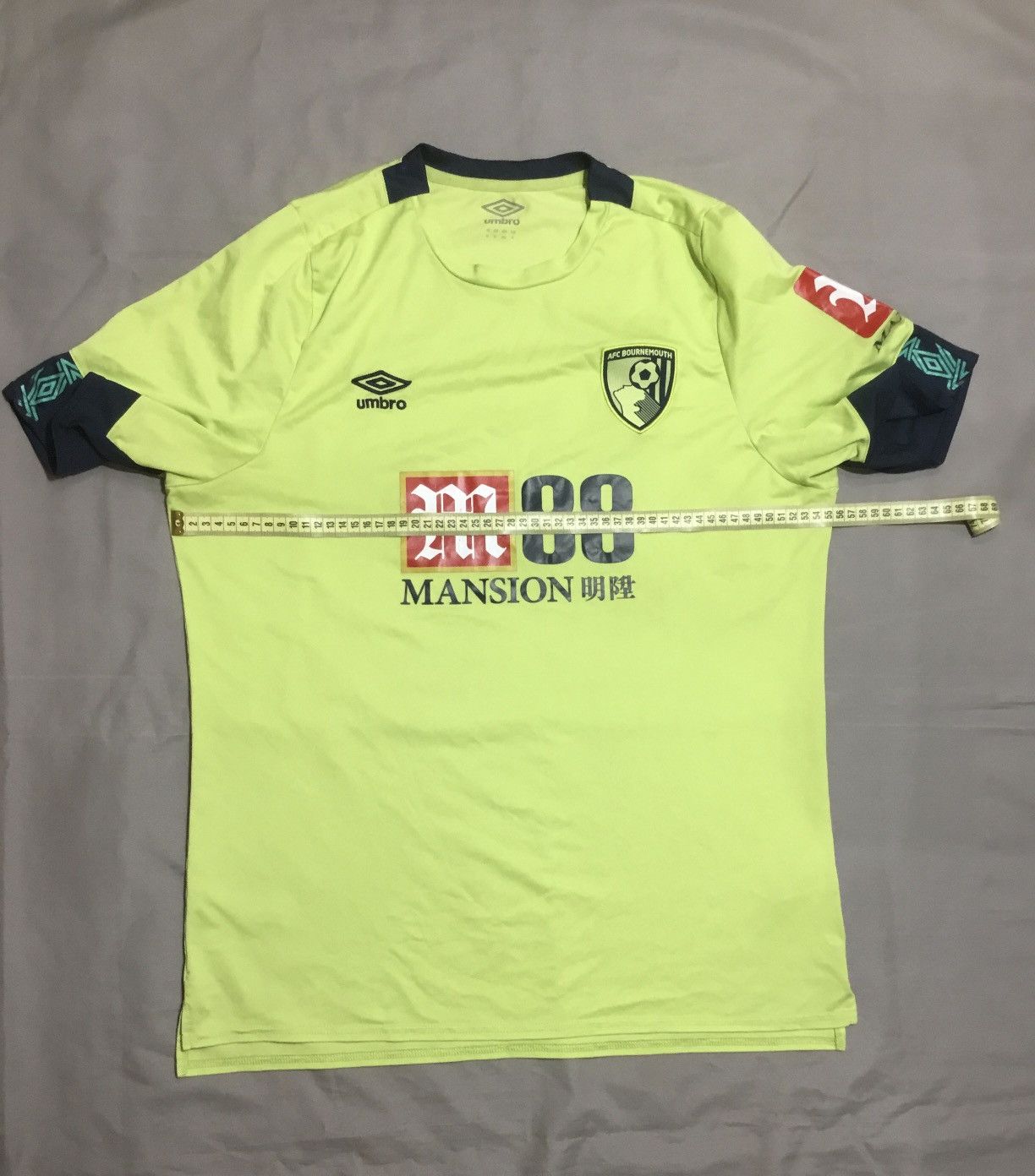 Umbro Bournemouth Third football shirt 2018 - 2019 Umbro Size XL Size US XL / EU 56 / 4 - 6 Thumbnail