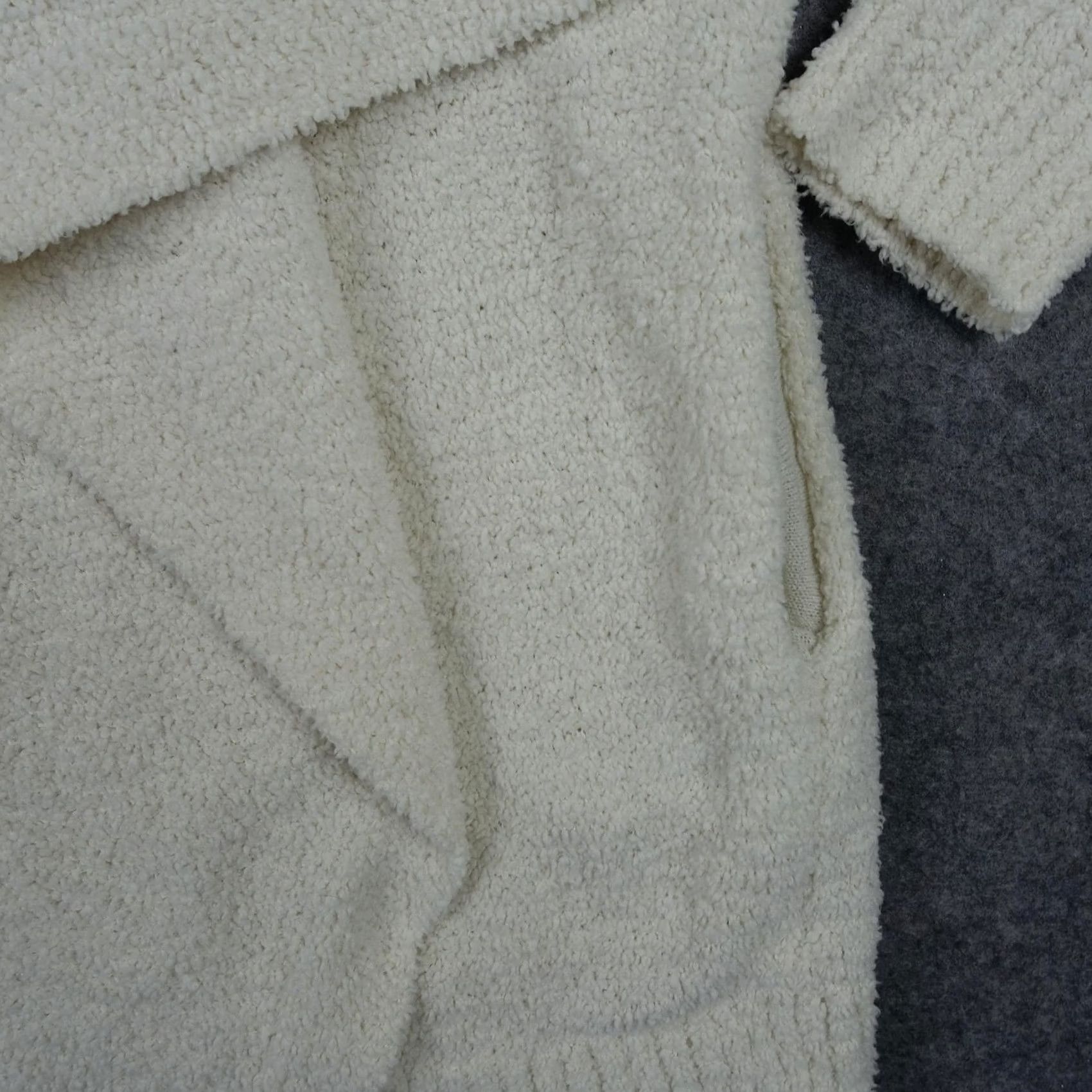 Ugg UGG Cardigan Sweater Womens Medium White Long Sleeve Open Front Fuzzy Sherpa Size M / US 6-8 / IT 42-44 - 4 Thumbnail