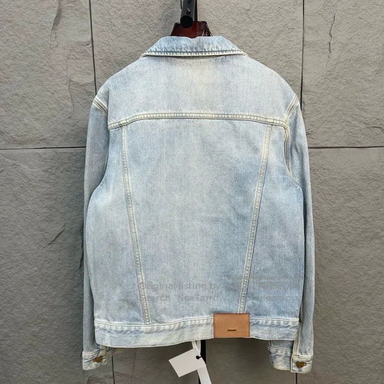 Louis Vuitton Louis Vuitton Blue listed denim jacket Size US S / EU 44-46 / 1 - 2 Thumbnail