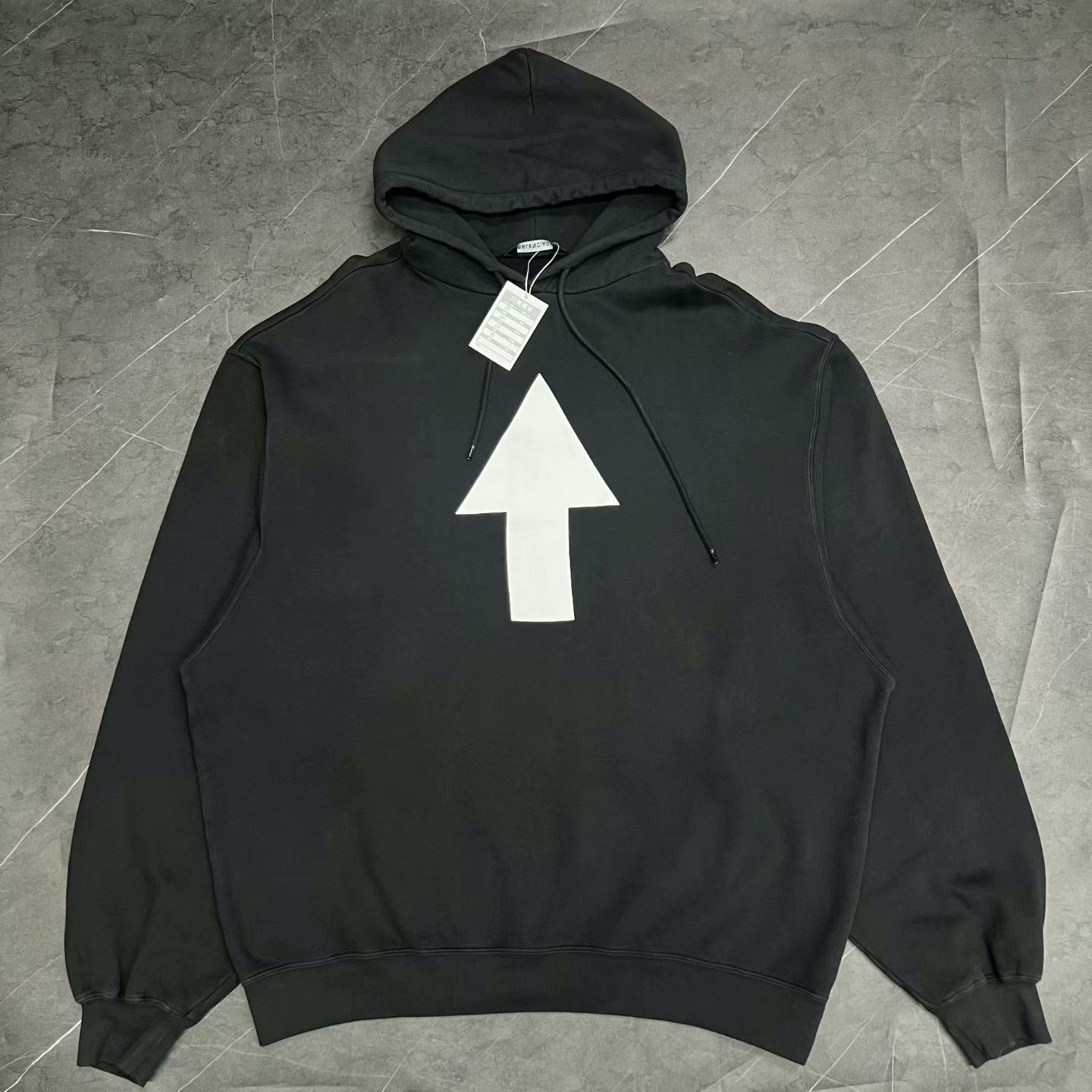 Balenciaga balenciaga wifi logo black hoodie Size US M / EU 48-50 / 2 - 1 Thumbnail