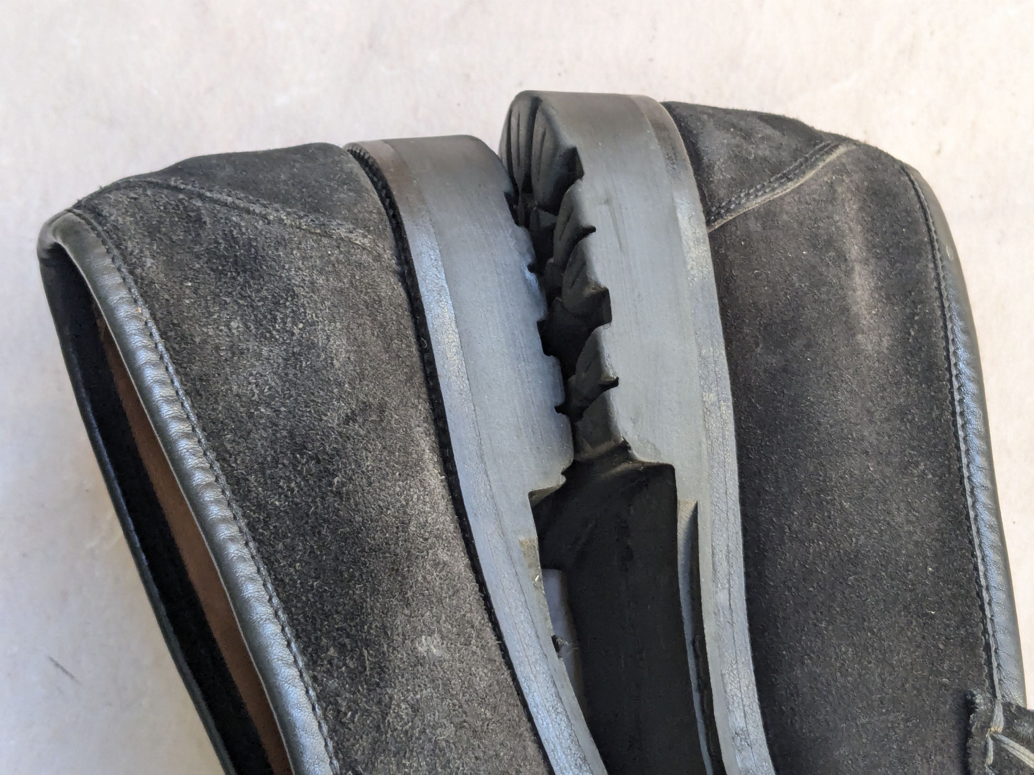 Salvatore Ferragamo Salvatore Ferragamo Loafers Black Leather Suede 9.5 Size US 9.5 / EU 42-43 - 14 Thumbnail